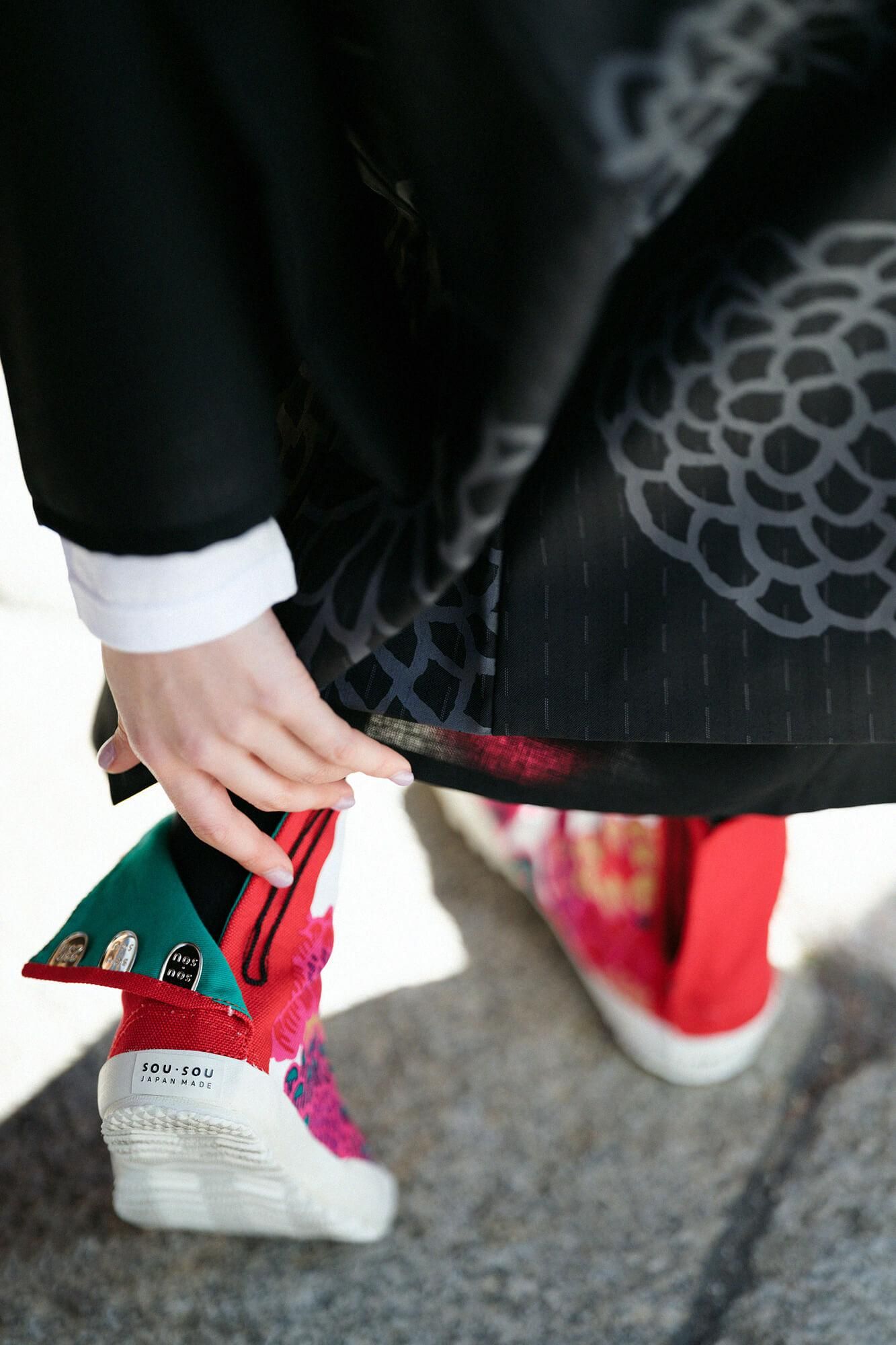 貼付地下足袋／けんらん