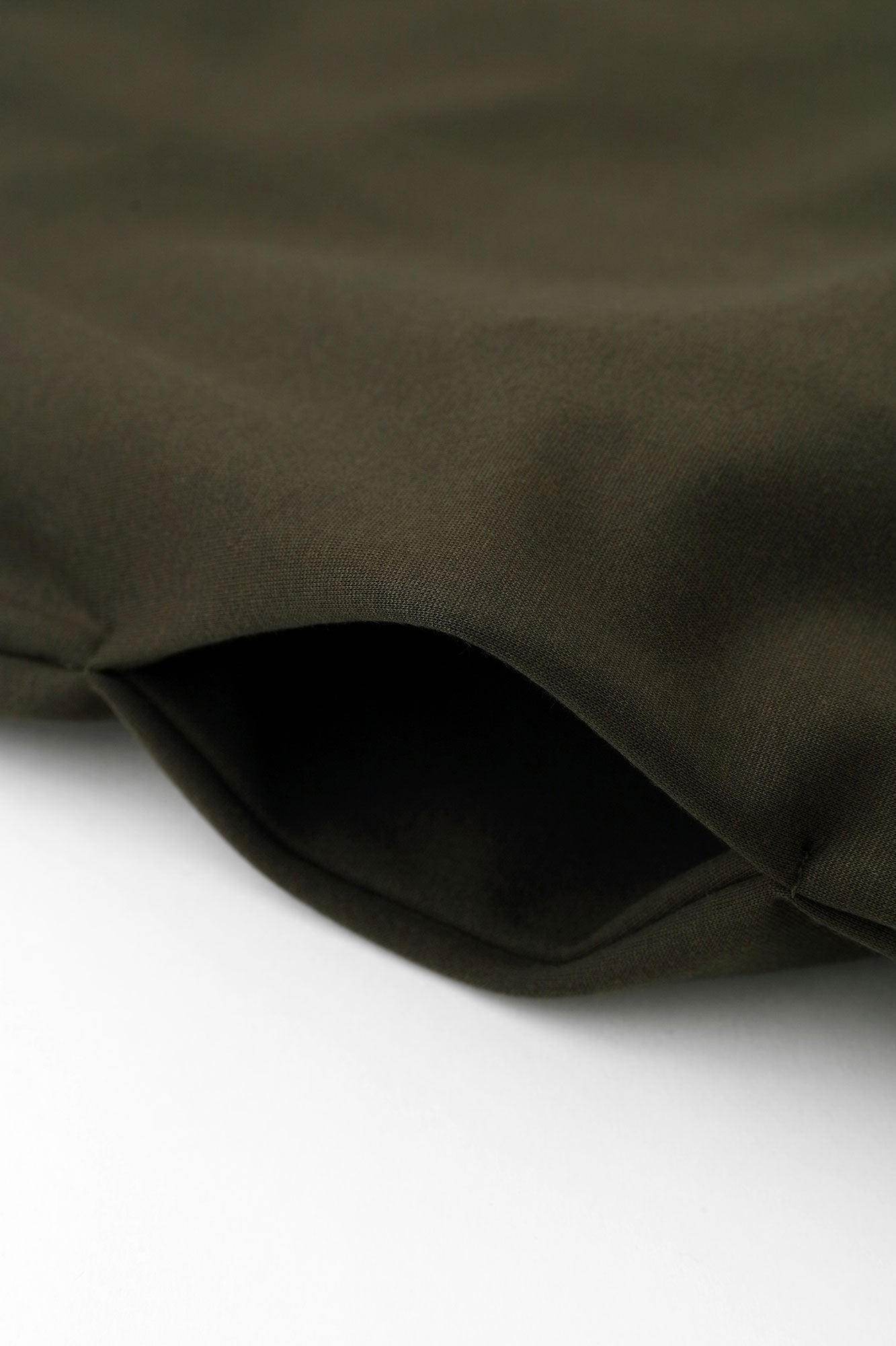 【預購】Soft Thermo(R) 羅紋針織布 高領長袖連身裙 超長版／橄欖綠（※預計於12月9日左右發貨）