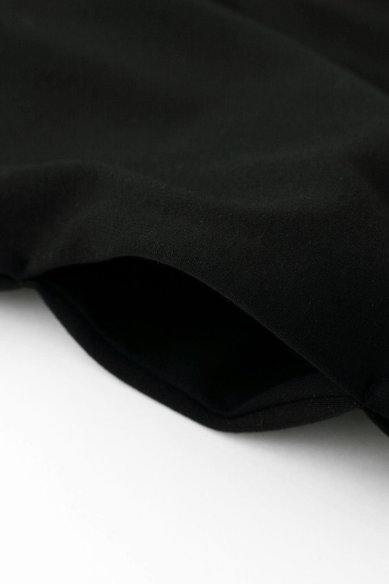 【Pre-order】Soft Thermo(R) Ponte Fabric Turtle Neck L/S One-piece Dress Maxi Length／Black（※Scheduled to be shipped around Dec 9）