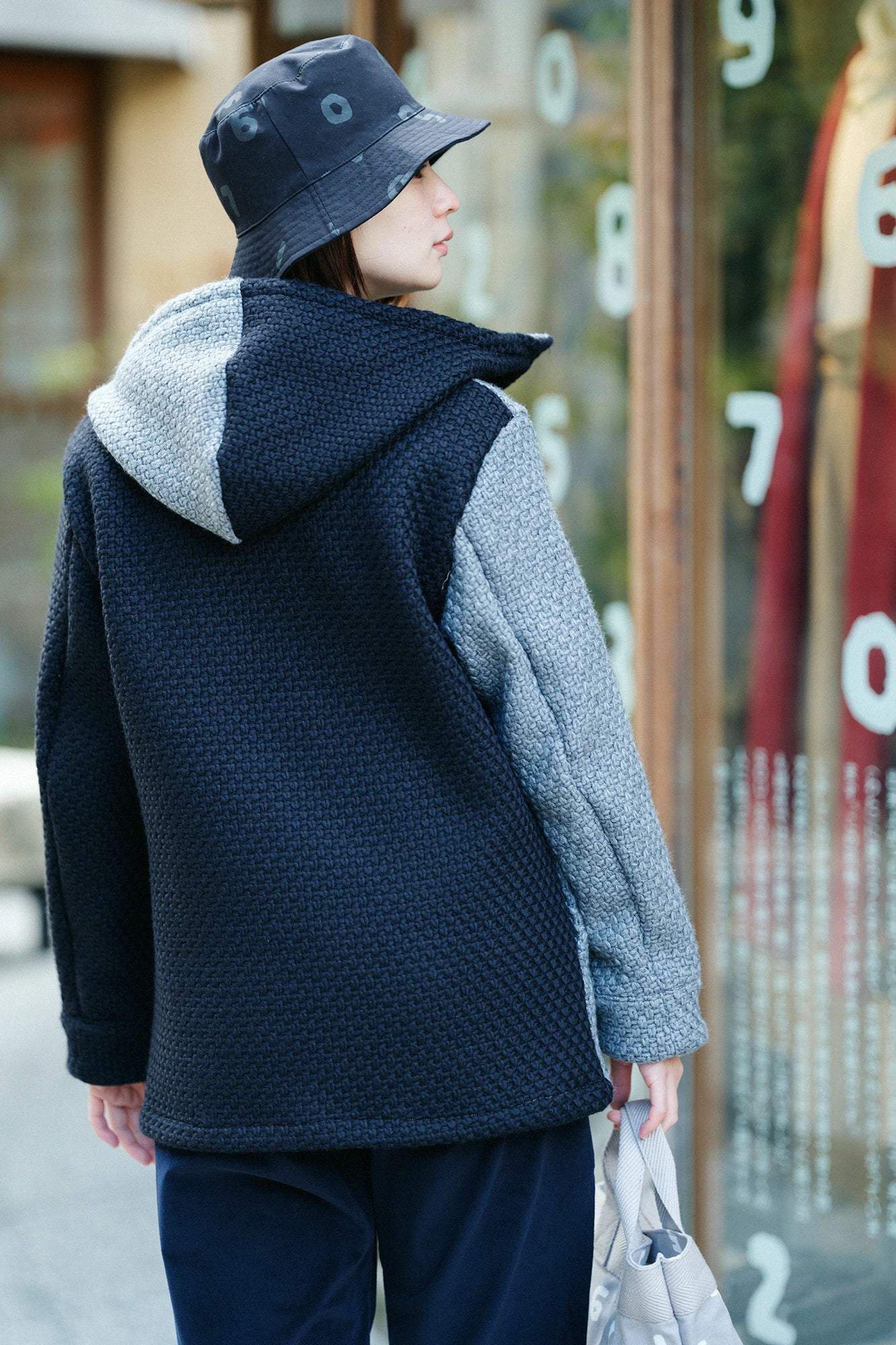 A.S 籃球網眼布 連帽外套／灰色×深藍色