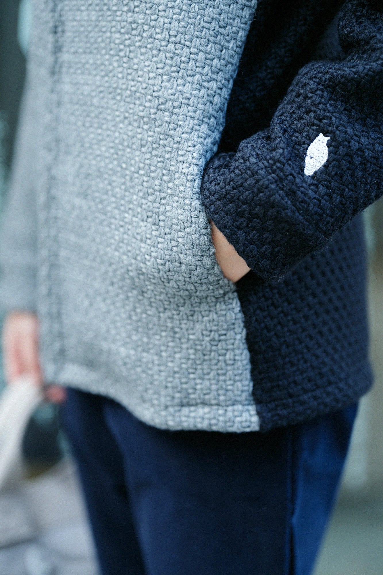 A.S 籃球網眼布 連帽外套／灰色×深藍色