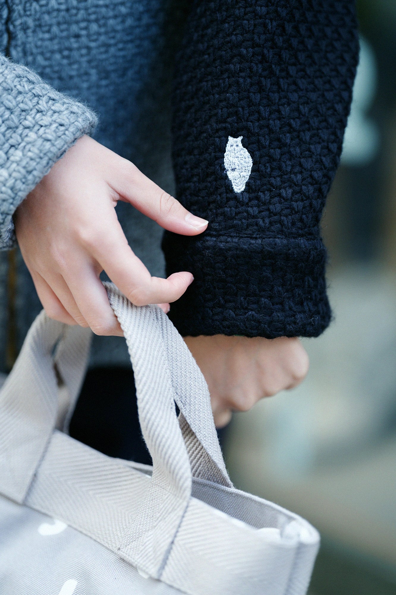 A.S 籃球網眼布 連帽外套／灰色×深藍色