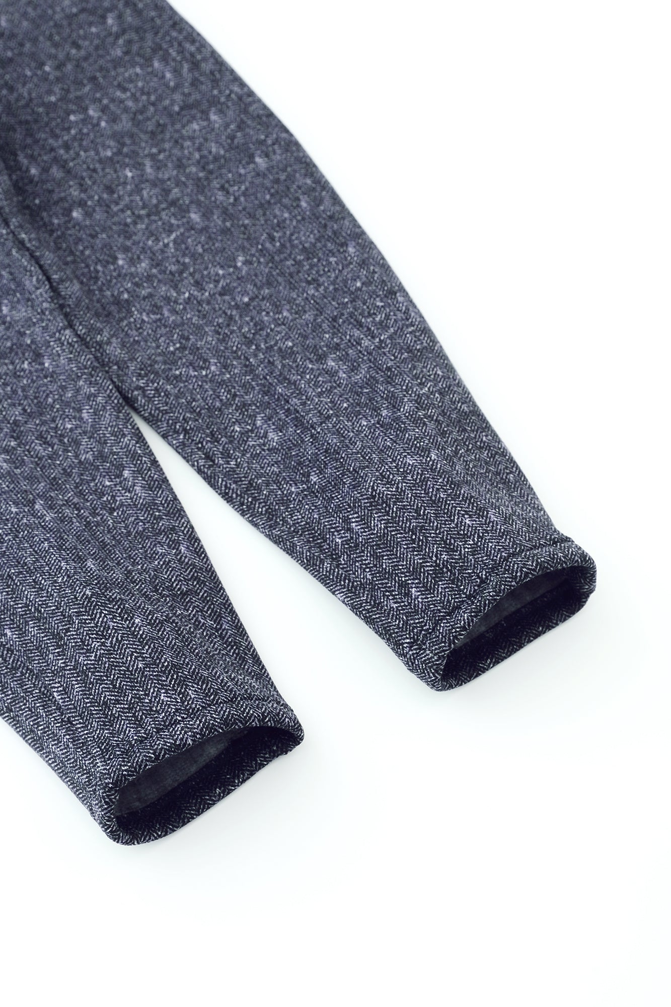 【預購】內起絨人字形針織 休閒窄管長褲／混深藍色（※預計於12月9日左右發貨）