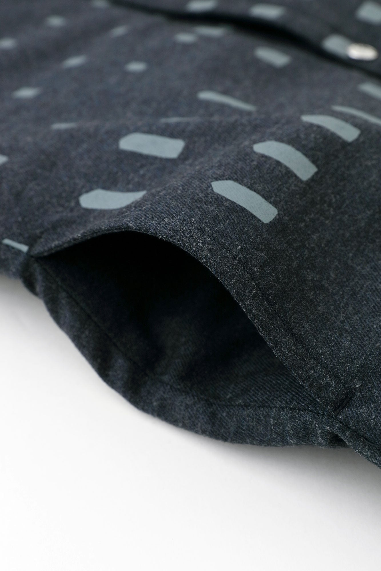 【Pre-order】Stretch Flannel Collarless Padded Coat／Windows Dark Navy（※Scheduled to be shipped around Dec 9）