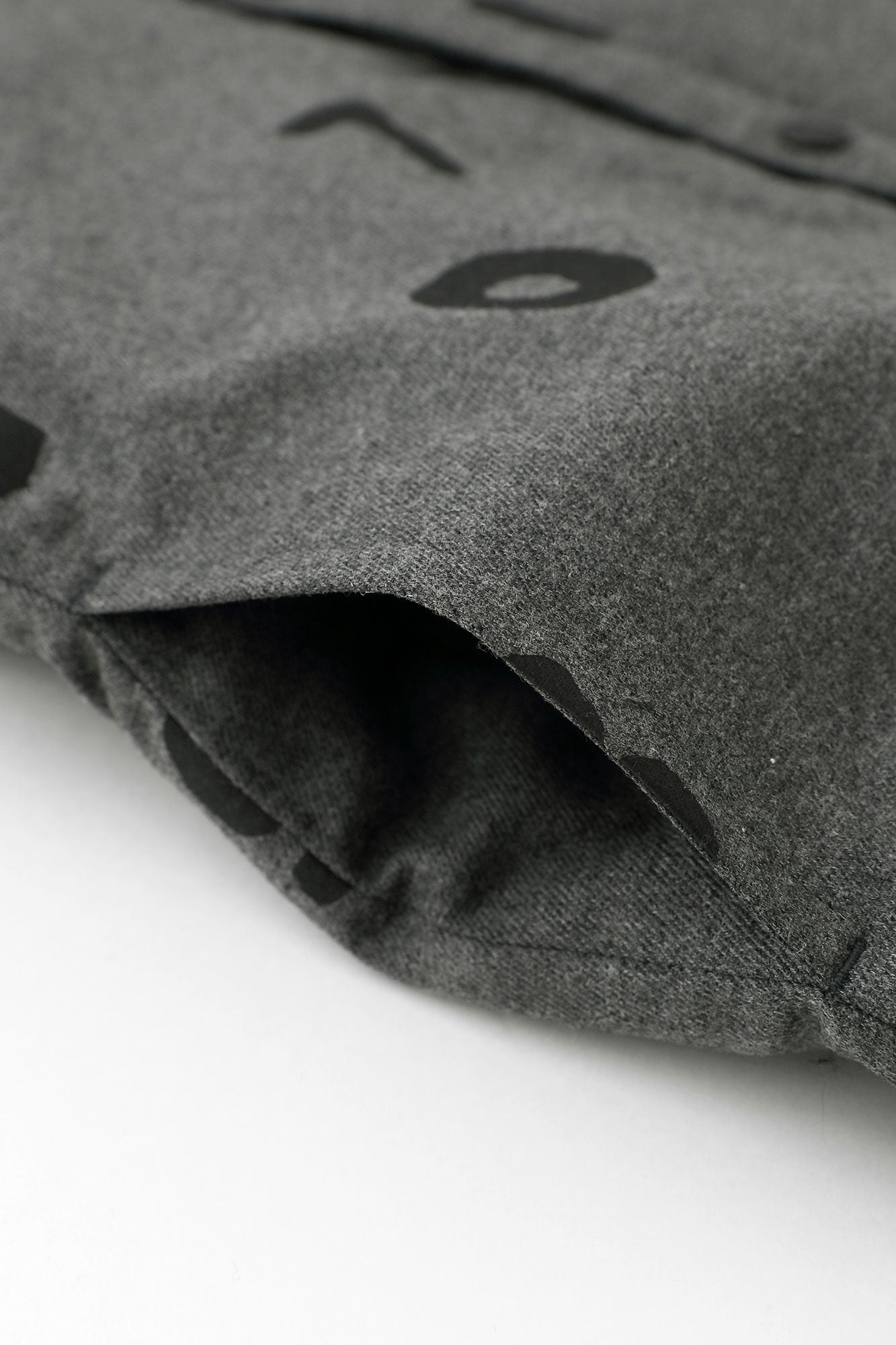 【Pre-order】Stretch Flannel Collarless Padded Coat／SO-SU-U Dark Grey（※Scheduled to be shipped around Dec 9）