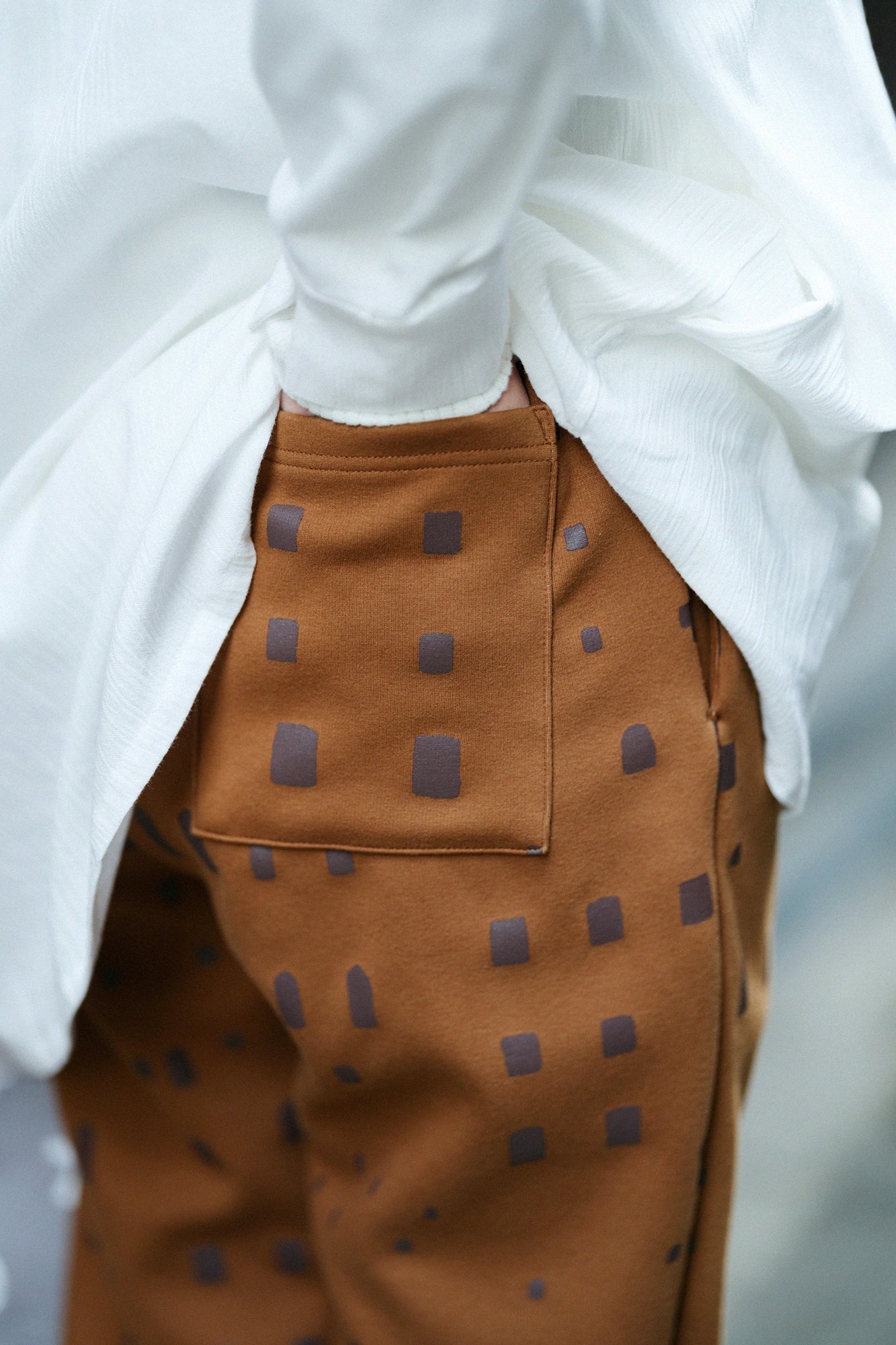 Fleece Brushed Lining Easy Tapered Pants／Windows Bronze
