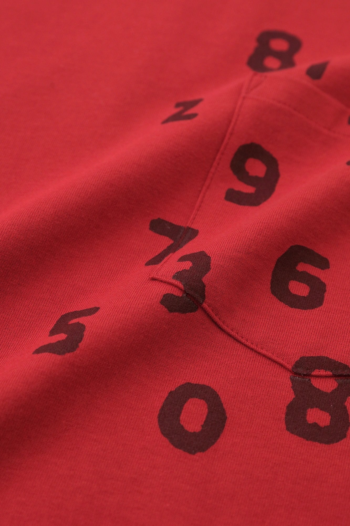 【3月17日頃発送予定】プレーティング天竺 長袖ポケットTシャツ／レッド