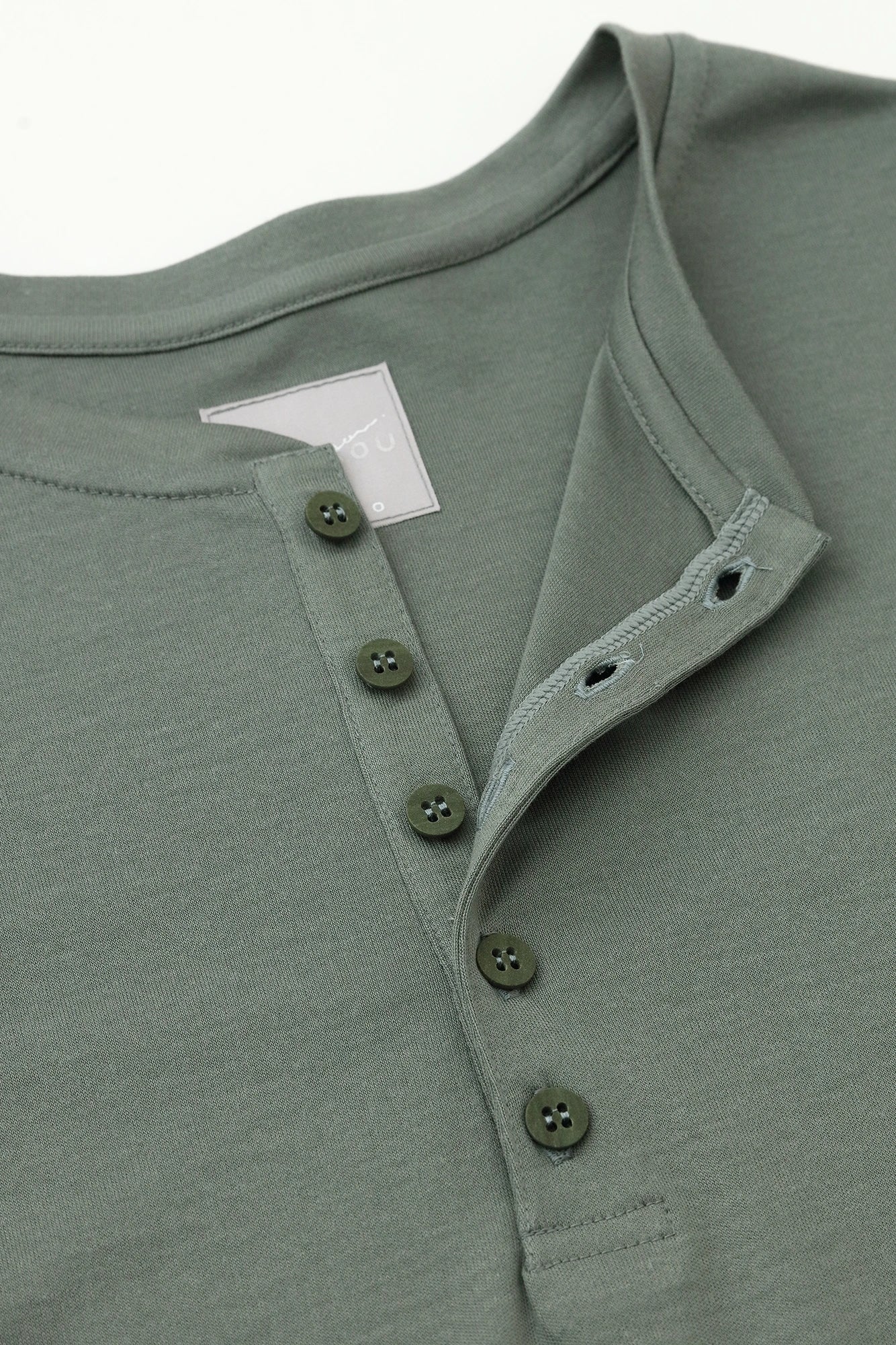 T-shirt à manches longues et col Henley lisse/Gris mousse
