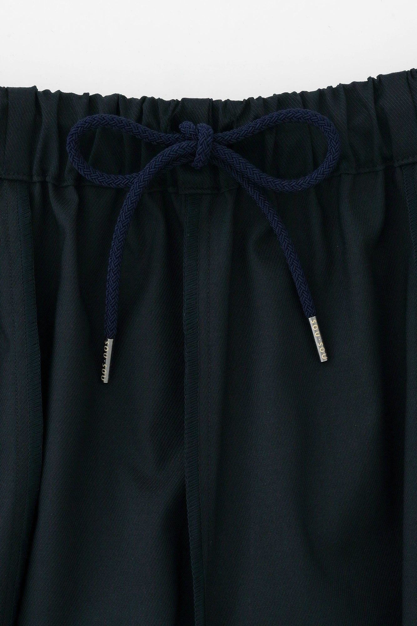 [Versand voraussichtlich um den 7. Juli] Stretch-Twill-Hosen mit ausgestellten Beinen/dunkles Marineblau
