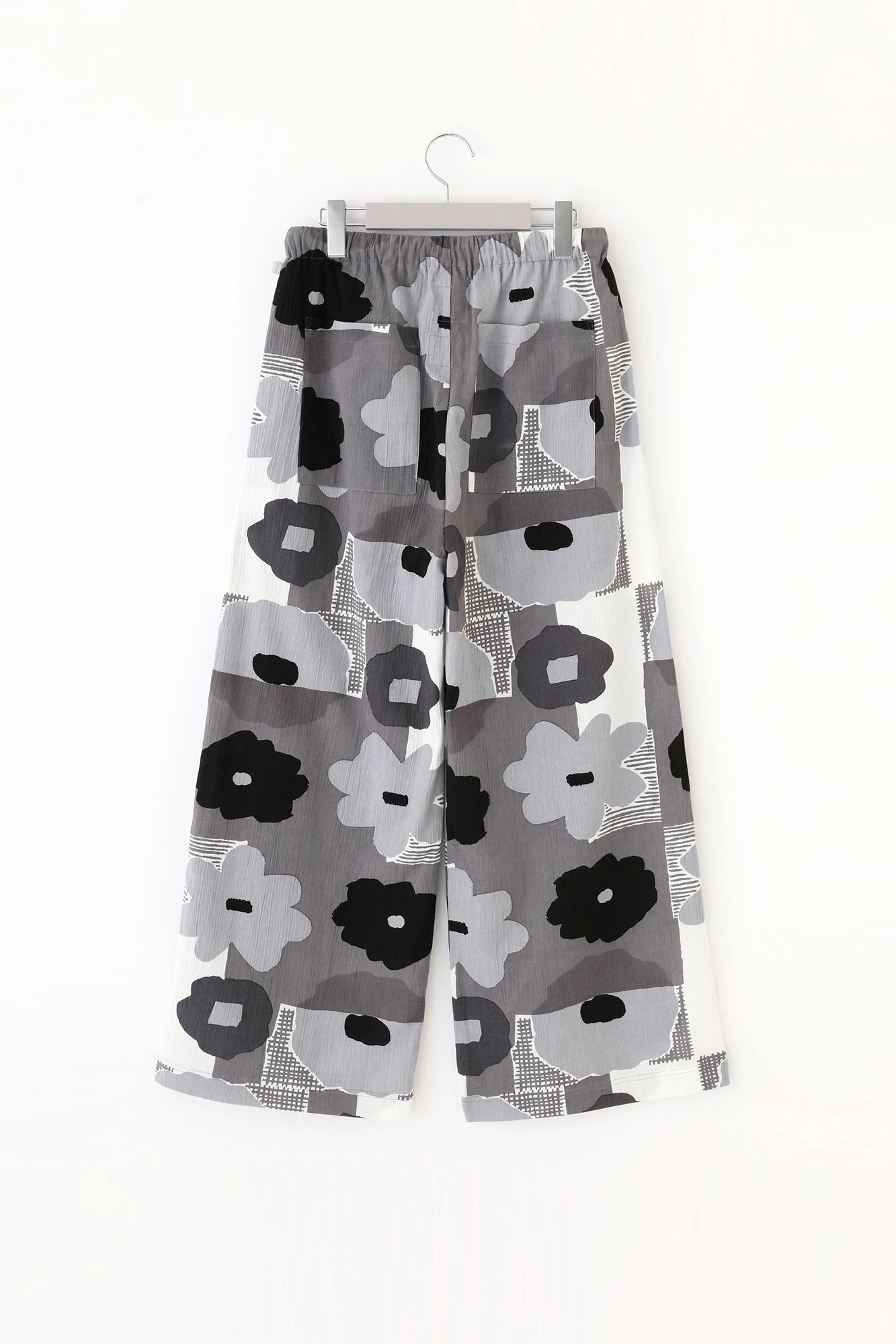 [Expédition prévue vers le 7 juillet] Pantalon large Takashima Jiji 20/20/Oshihana