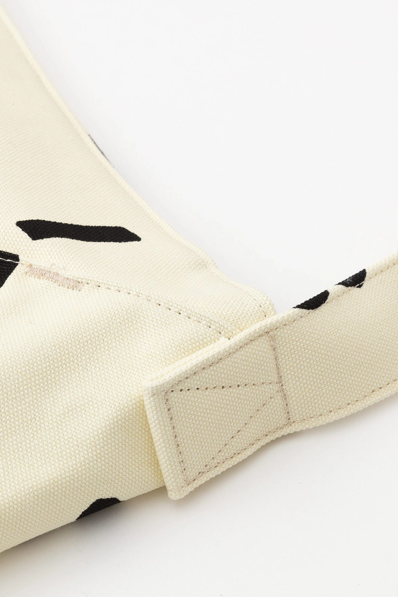 Canvas Shoulder Bag Odayaka / SO-SU-U Ecru