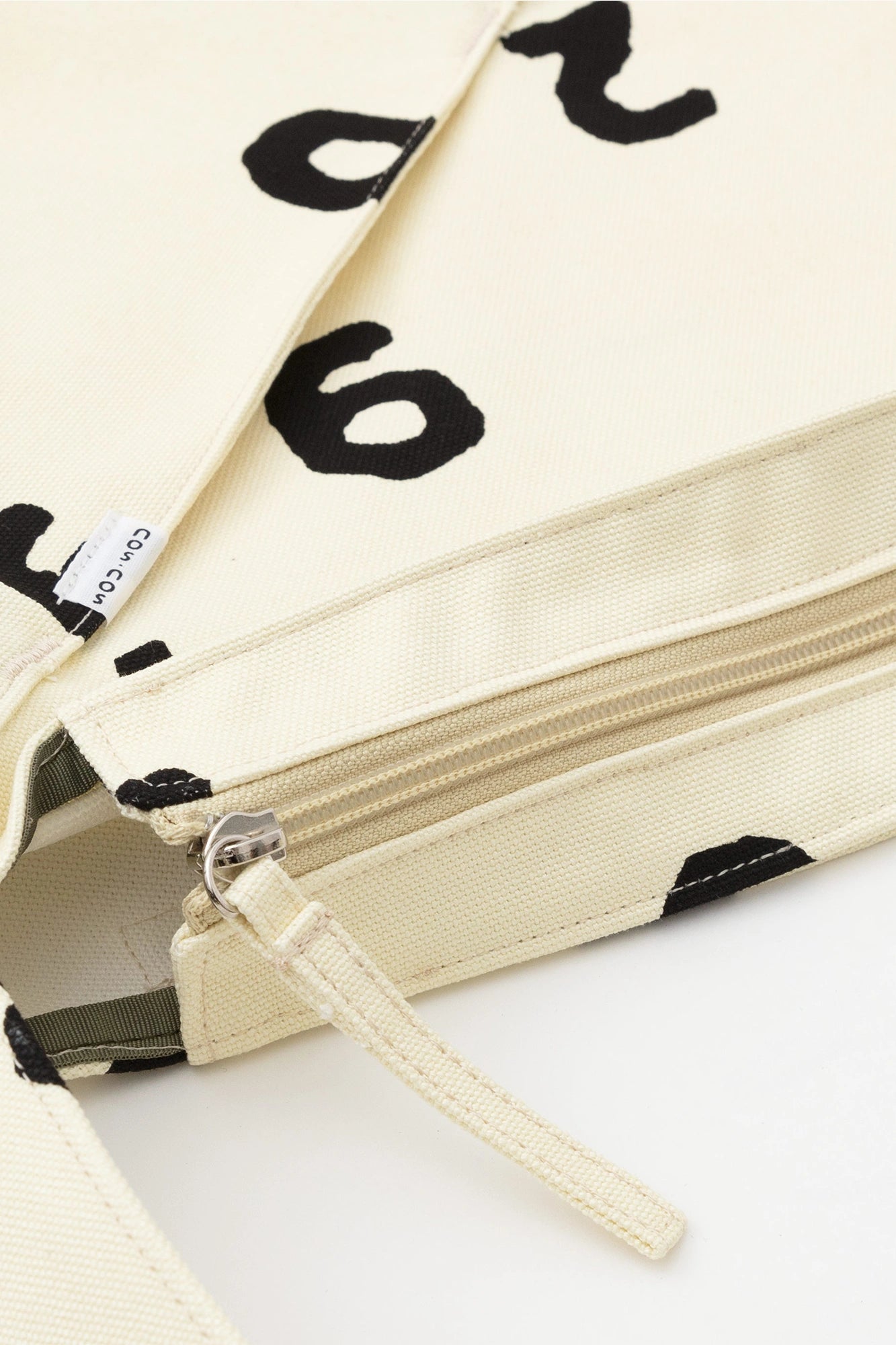 Canvas Shoulder Bag Odayaka / SO-SU-U Ecru