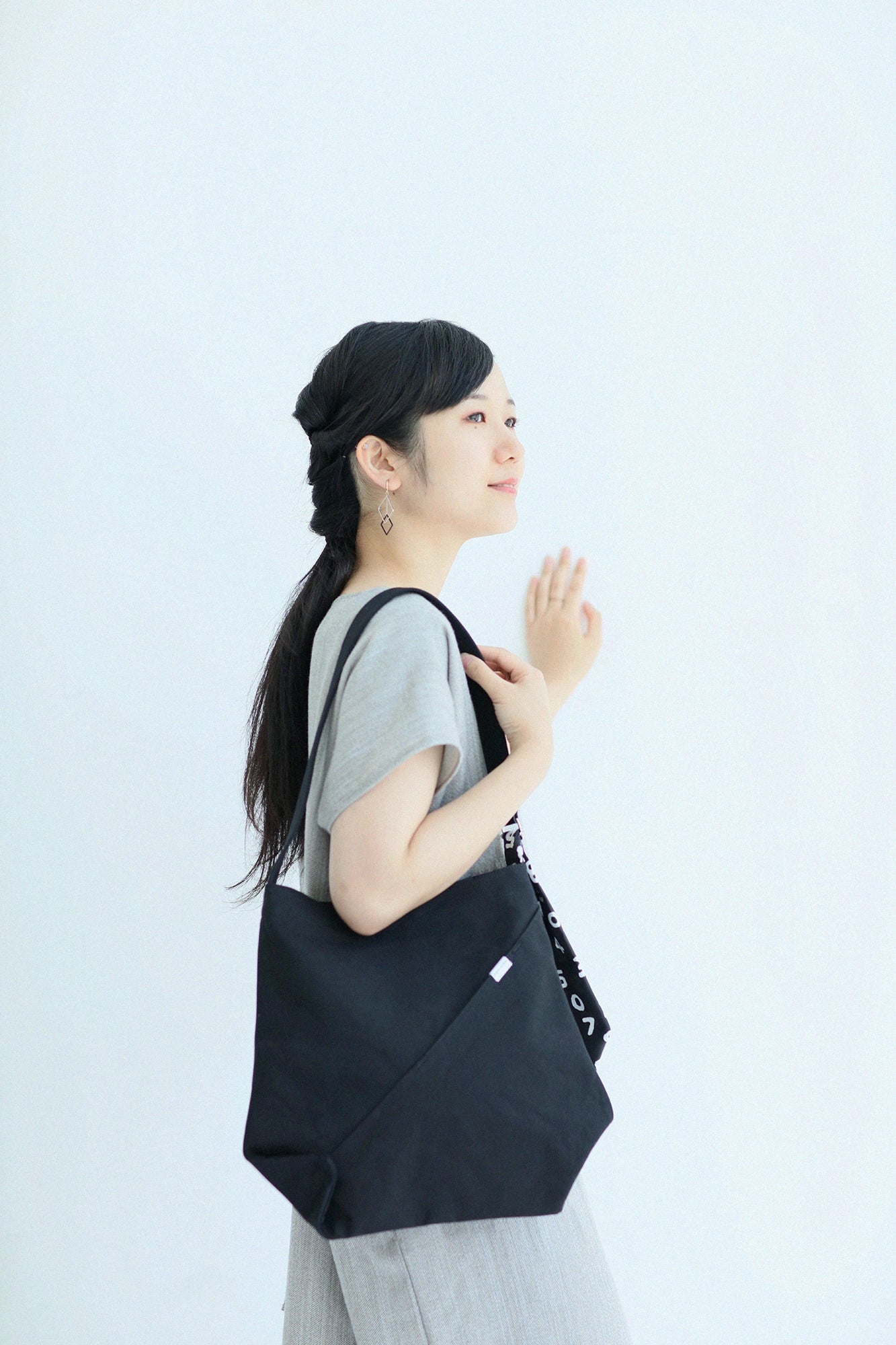 Tom Decoration, Calm (작은)/검은색 SO-SU-U콘