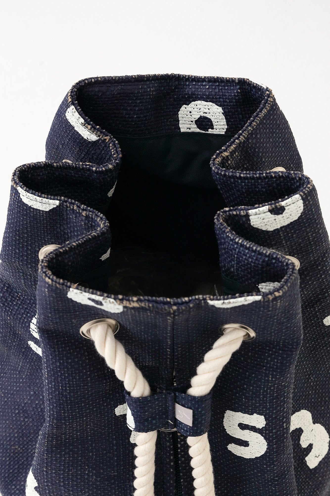 [Expédition prévue vers le 7 juillet] Jute Bonsack/SO-SU-U Navy