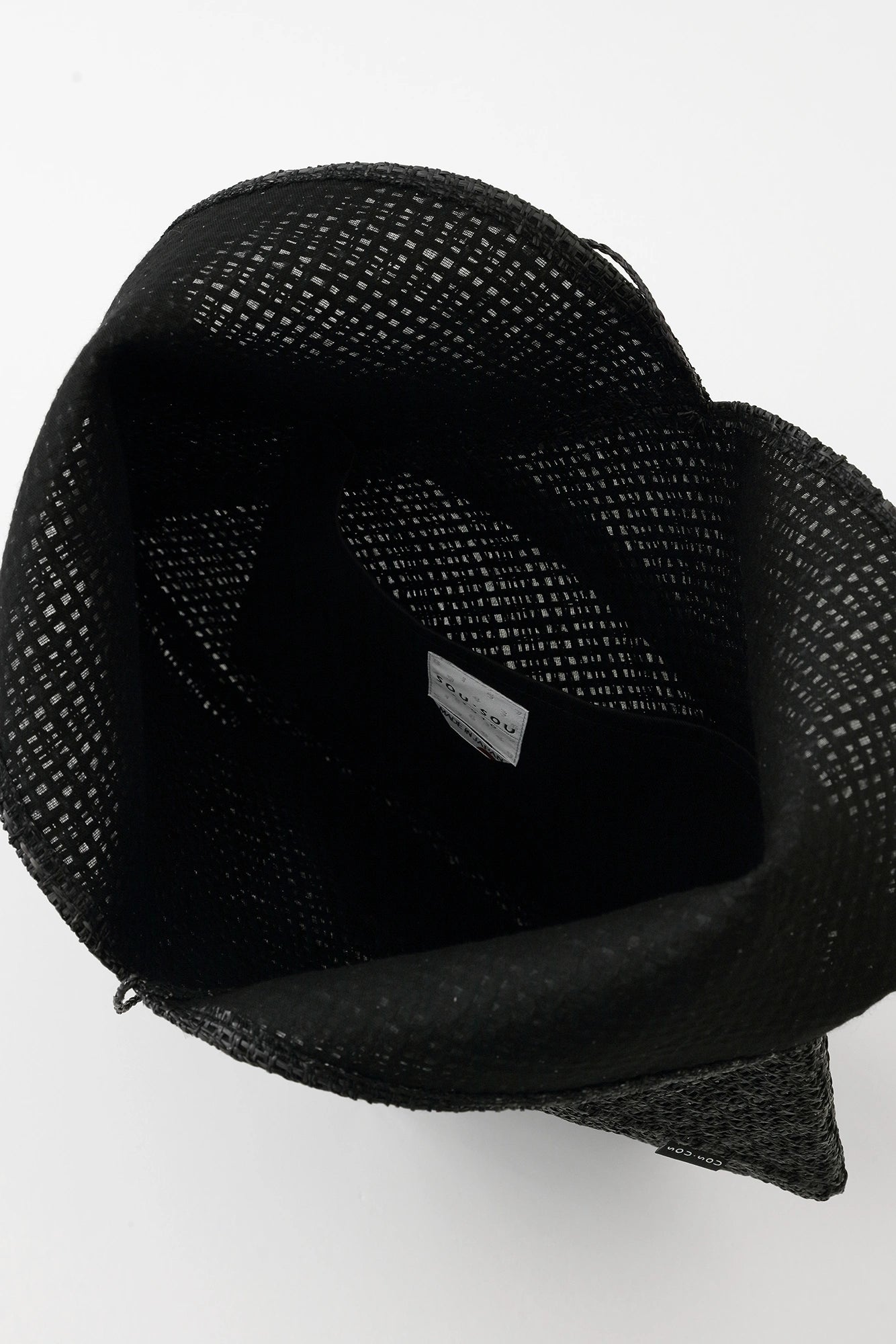 A sheer Basket Weave (nana-ko Festiveri ) Issai bag dayaka )Large / Black 