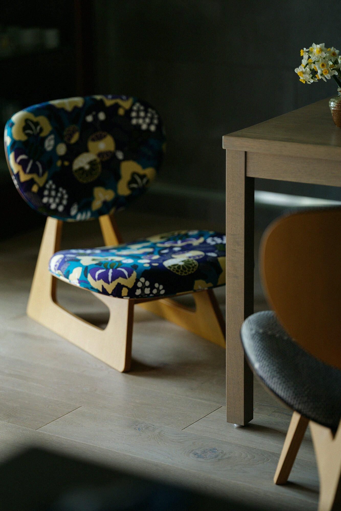 SOU・SOU×Tendo Mokko Low Type Chair／Lines and Dots Ink Color(Sumiiro) [※DeliveryAbout a month and a half]