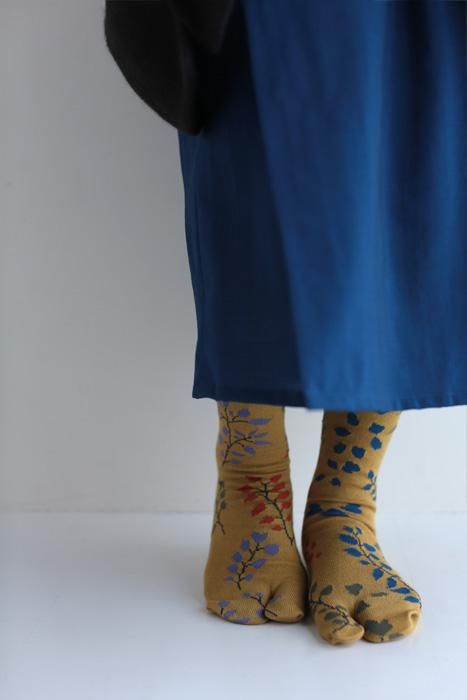 타비양말(정상 길이) / 그림자 잎 (Hakage) 머스타드 색 (Karashiro) [남성과 여성을위한]