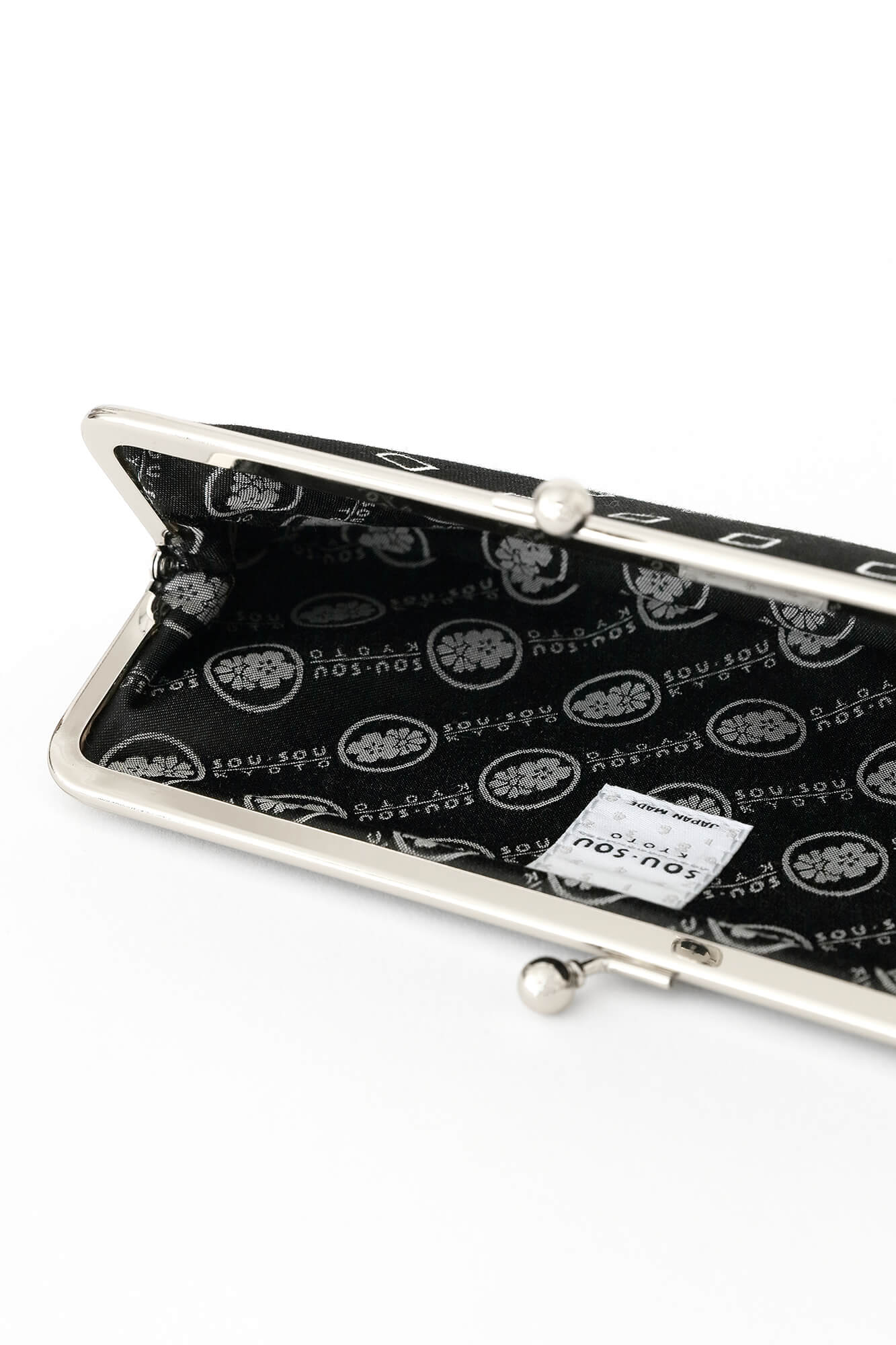 12号帆布 軟（なん）がま口 （横長）／枡（ます）