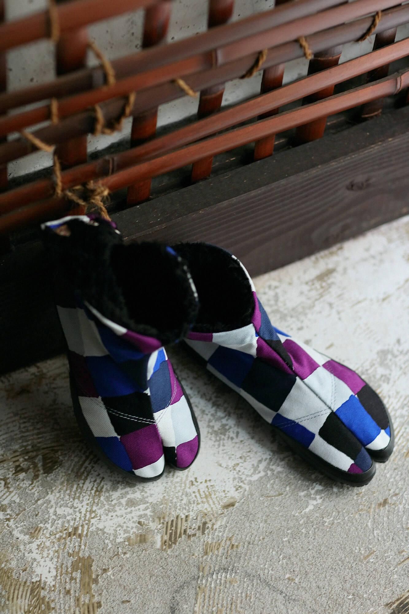 粘贴的塔比袜，蟒蛇/每日（裂缝）