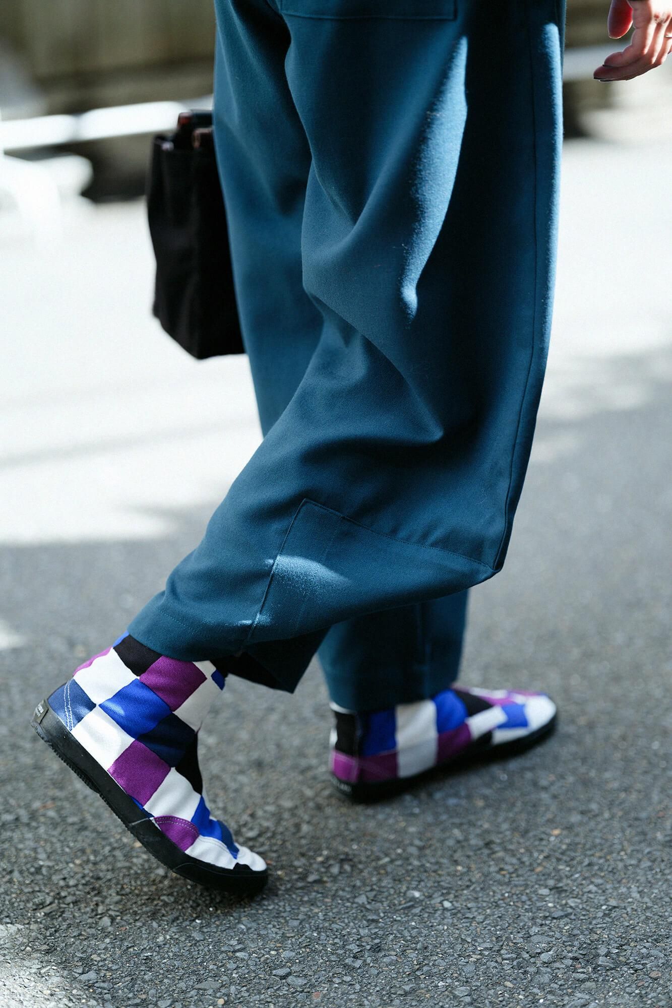 圆形的地下室塔布袜BOA/Daily（裂缝）