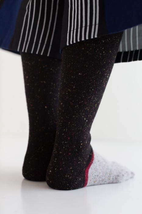 羊毛雙色分趾襪（膝下長度）／黑色 【女性用】