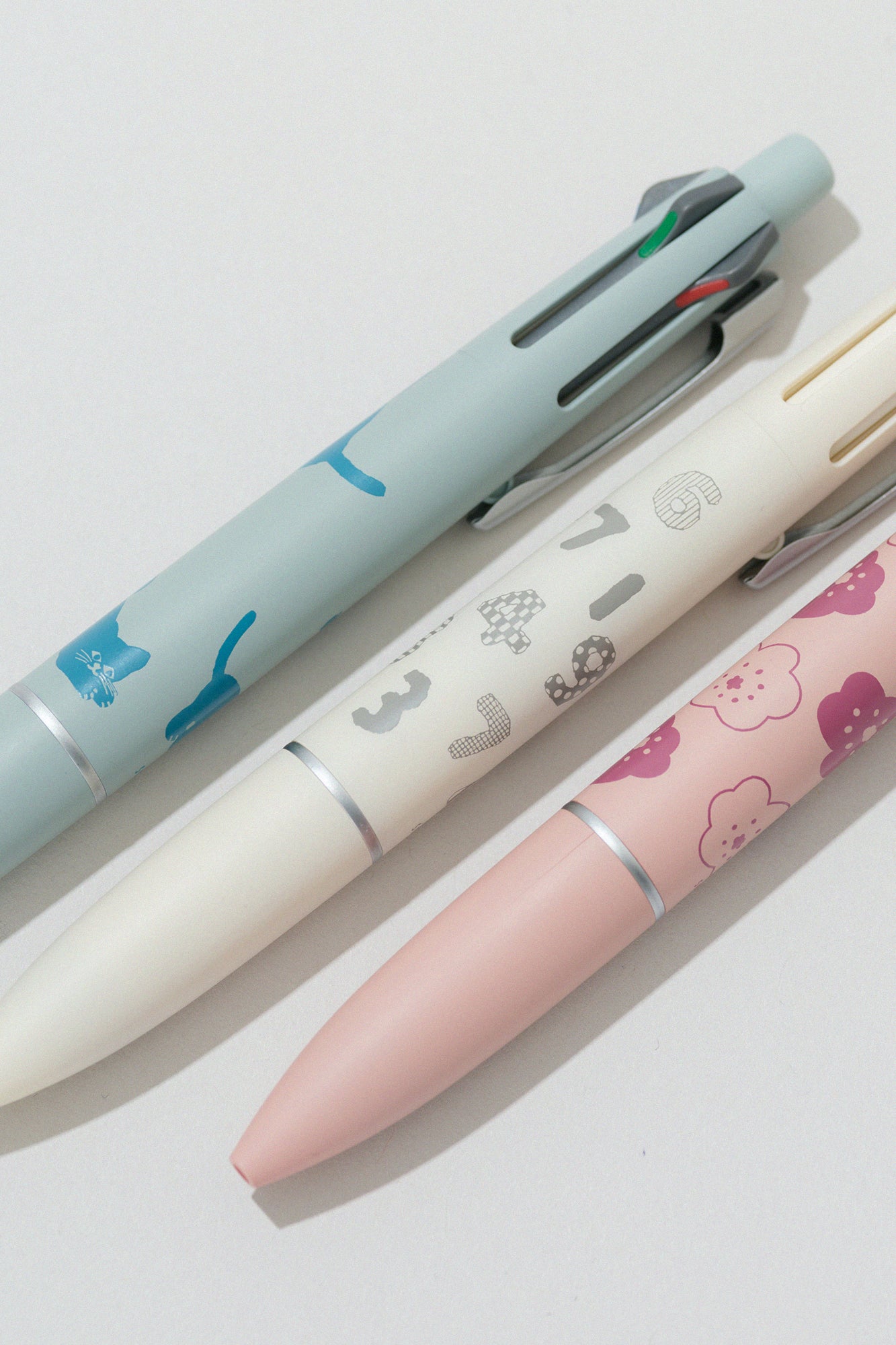 SOU・SOU×ジェットストリーム4＆1Lite／ねこ