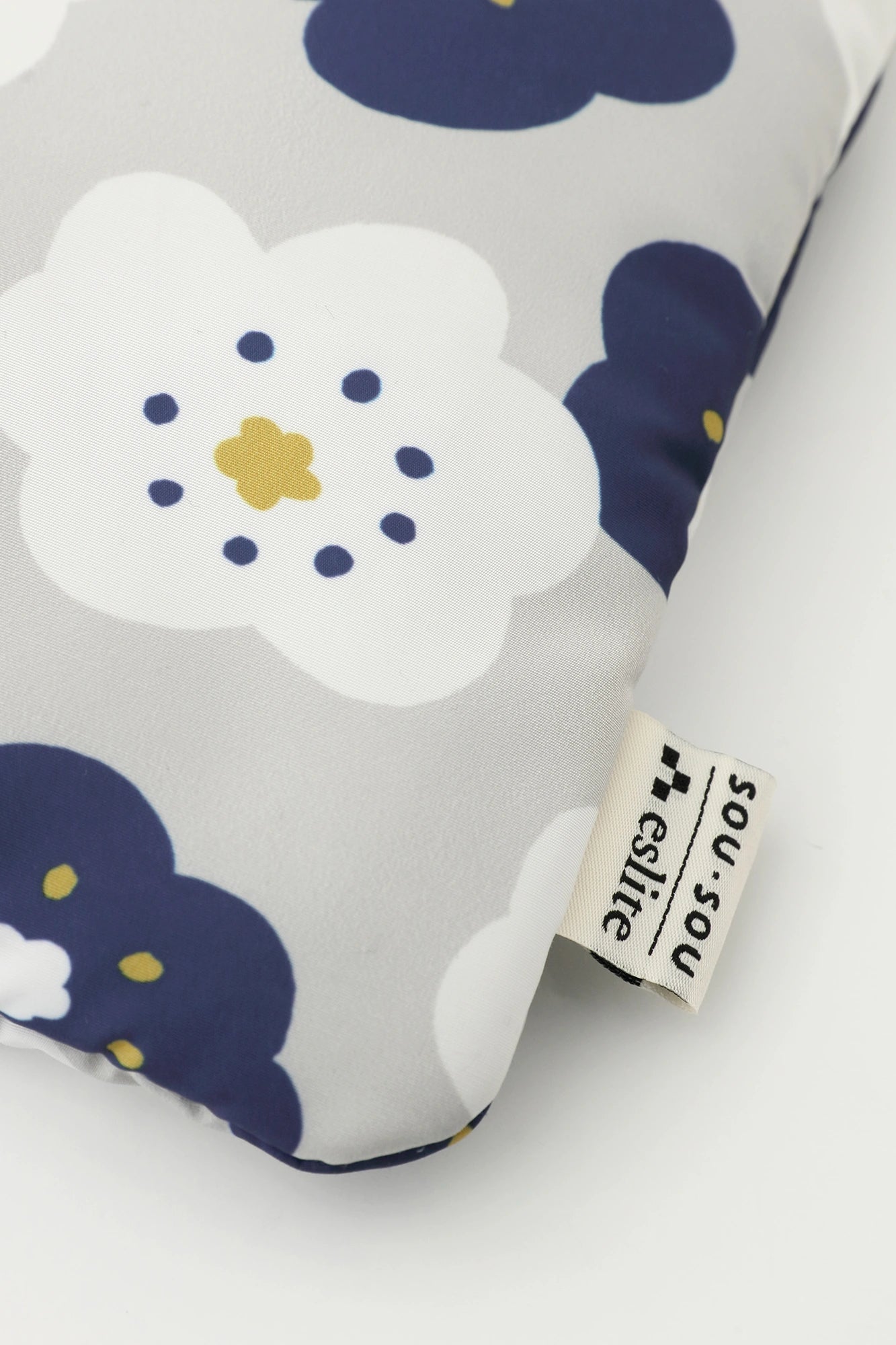 SOU・SOU×eslite bookstore Flat Storage Pouch／Smile SF Blue