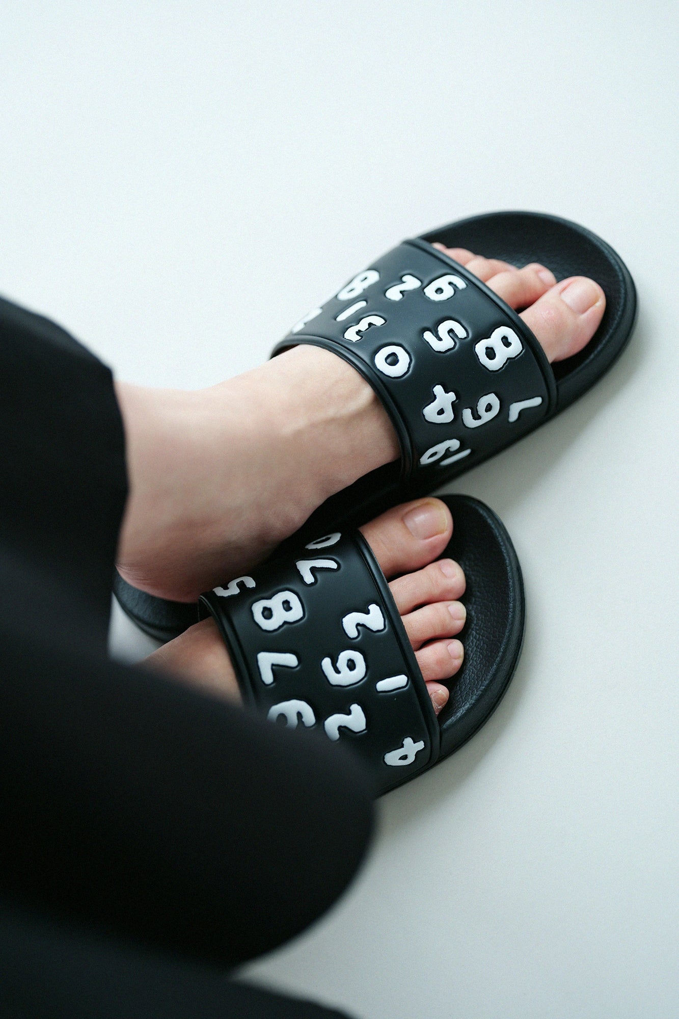 AKTION EVA-Sandalen/SO-SU-U Kon (Nurebairo)