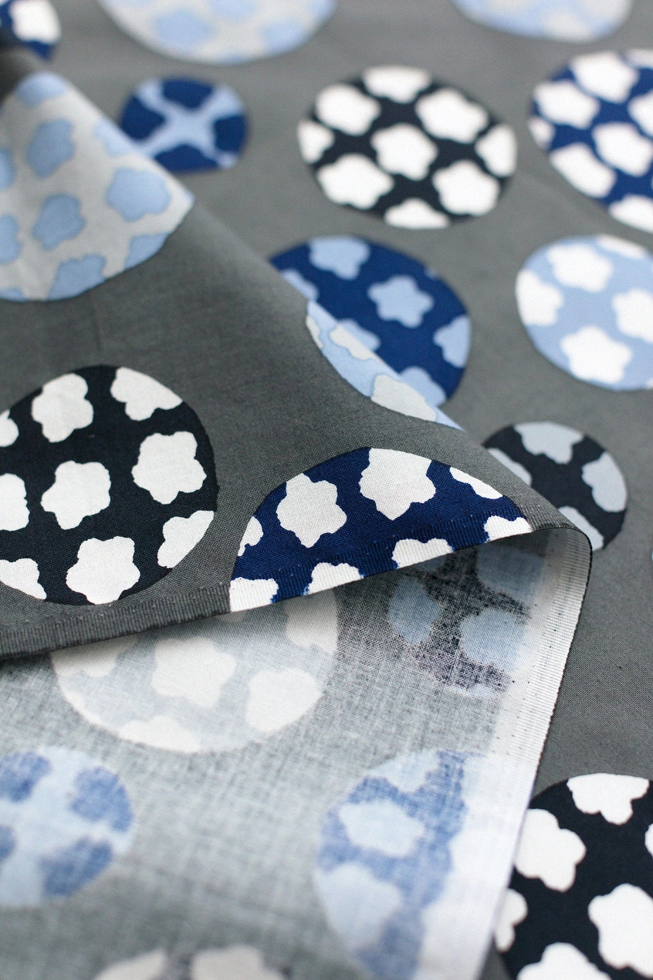 Textil verkauft nach Gewicht (21. Leinwandbindung)/etwas <50 cm>