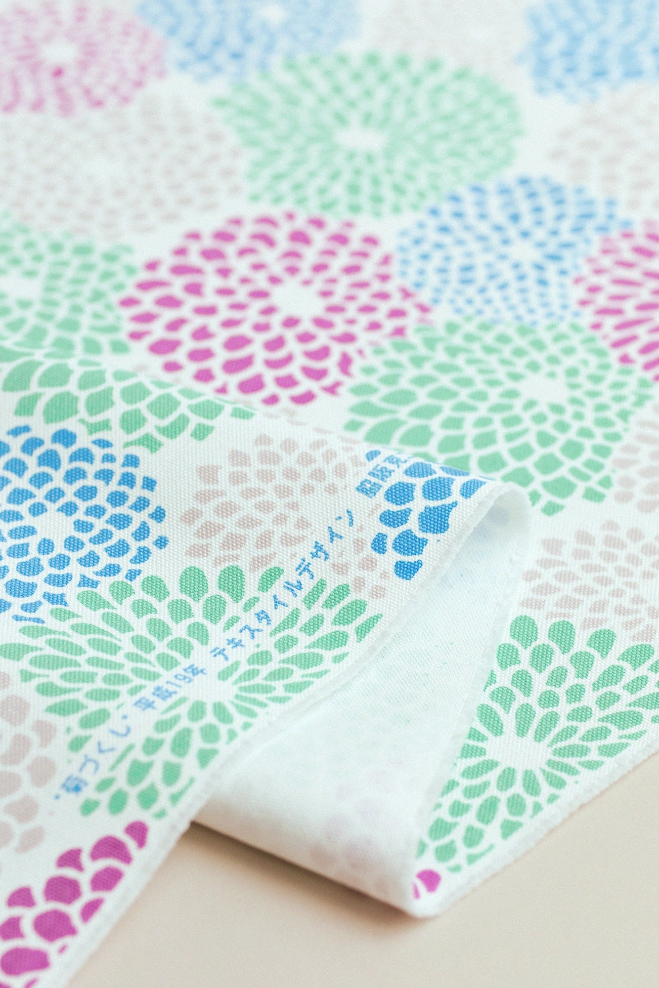 텍스타일 원단 （8호 캔버스）／국화 Ryofu <50cm>