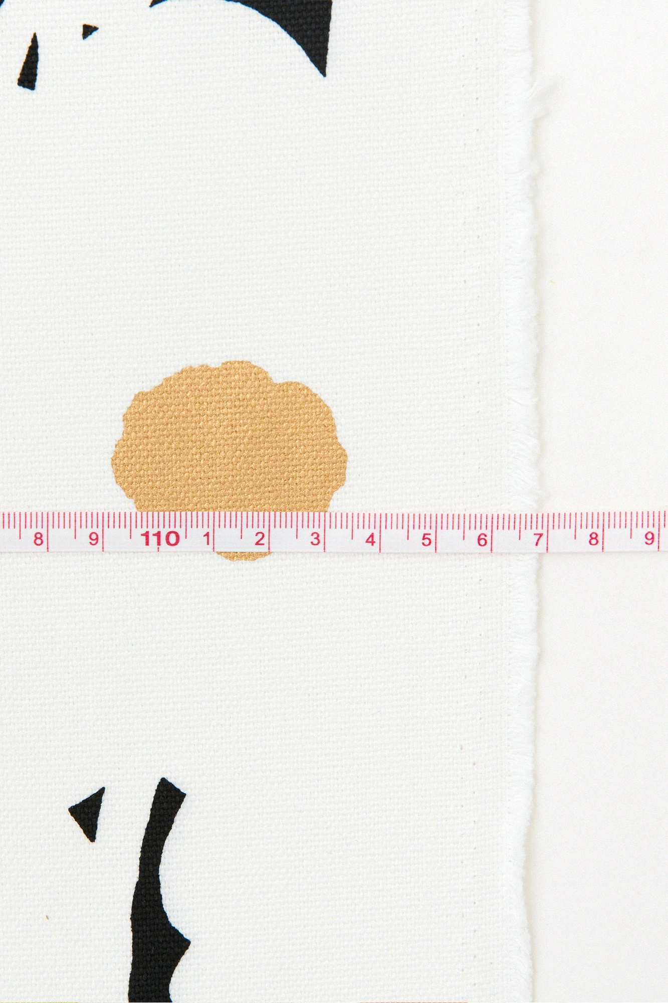 Textil nach Gewicht verkauft (Leinwand Nr. 8) / Sonnenbaden <50cm>