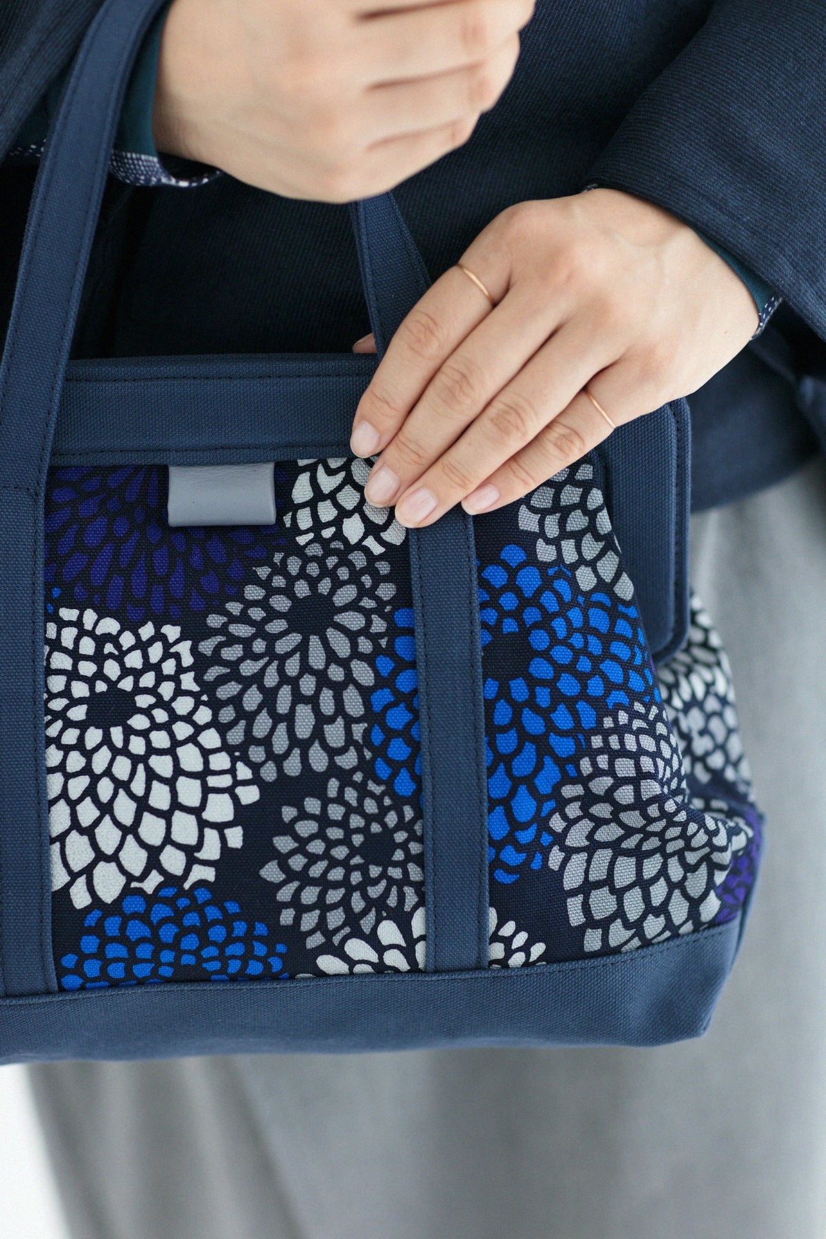 SOU・SOU×Y’SACCS Tote Gama Medium/voller Chrysanthemen