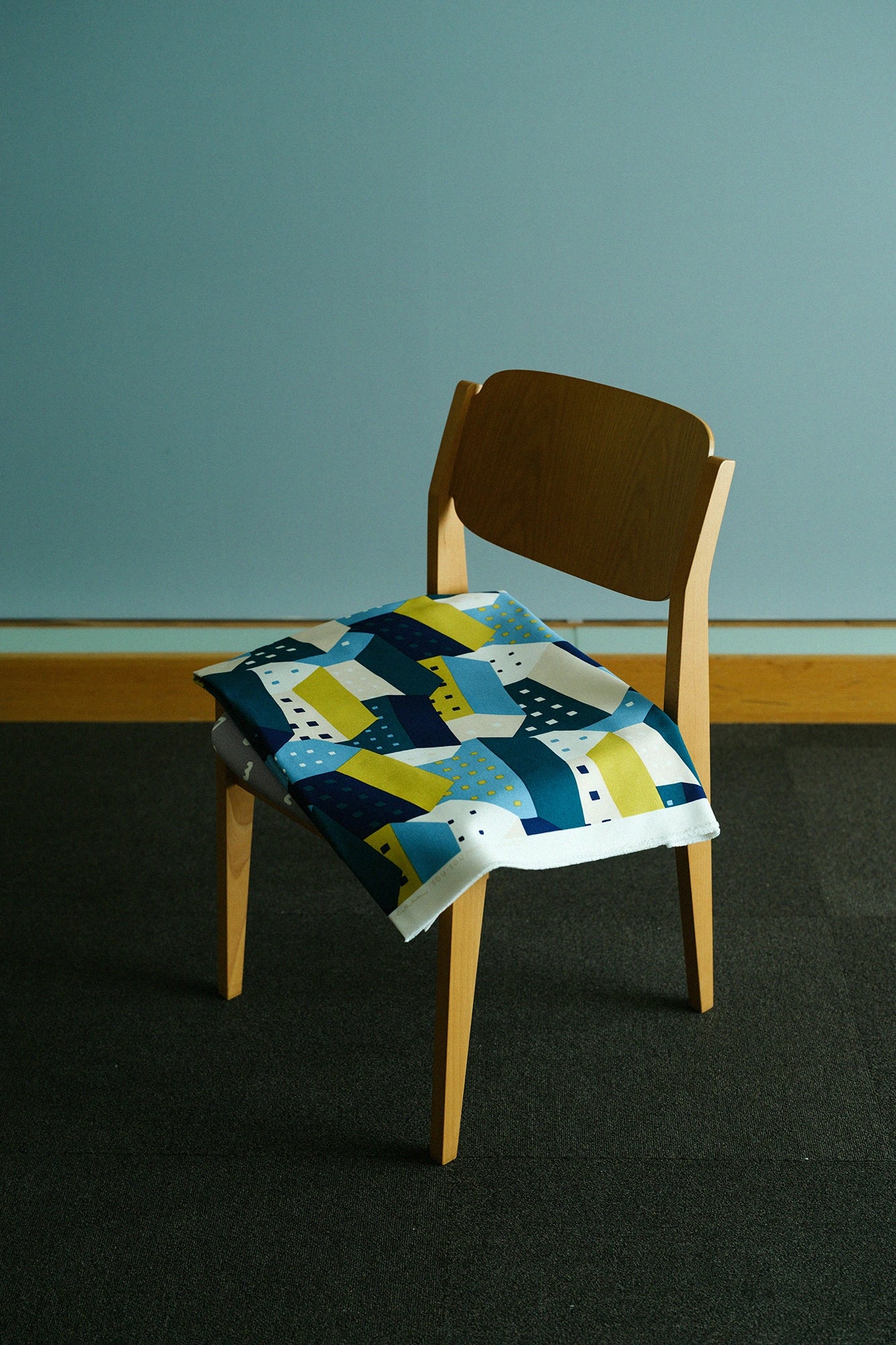 【Expédition après 1 mois et demi】SOU・SOU × Tendo Mokko Petit tabouret / Lune brillante du Nord (Getsumei) 