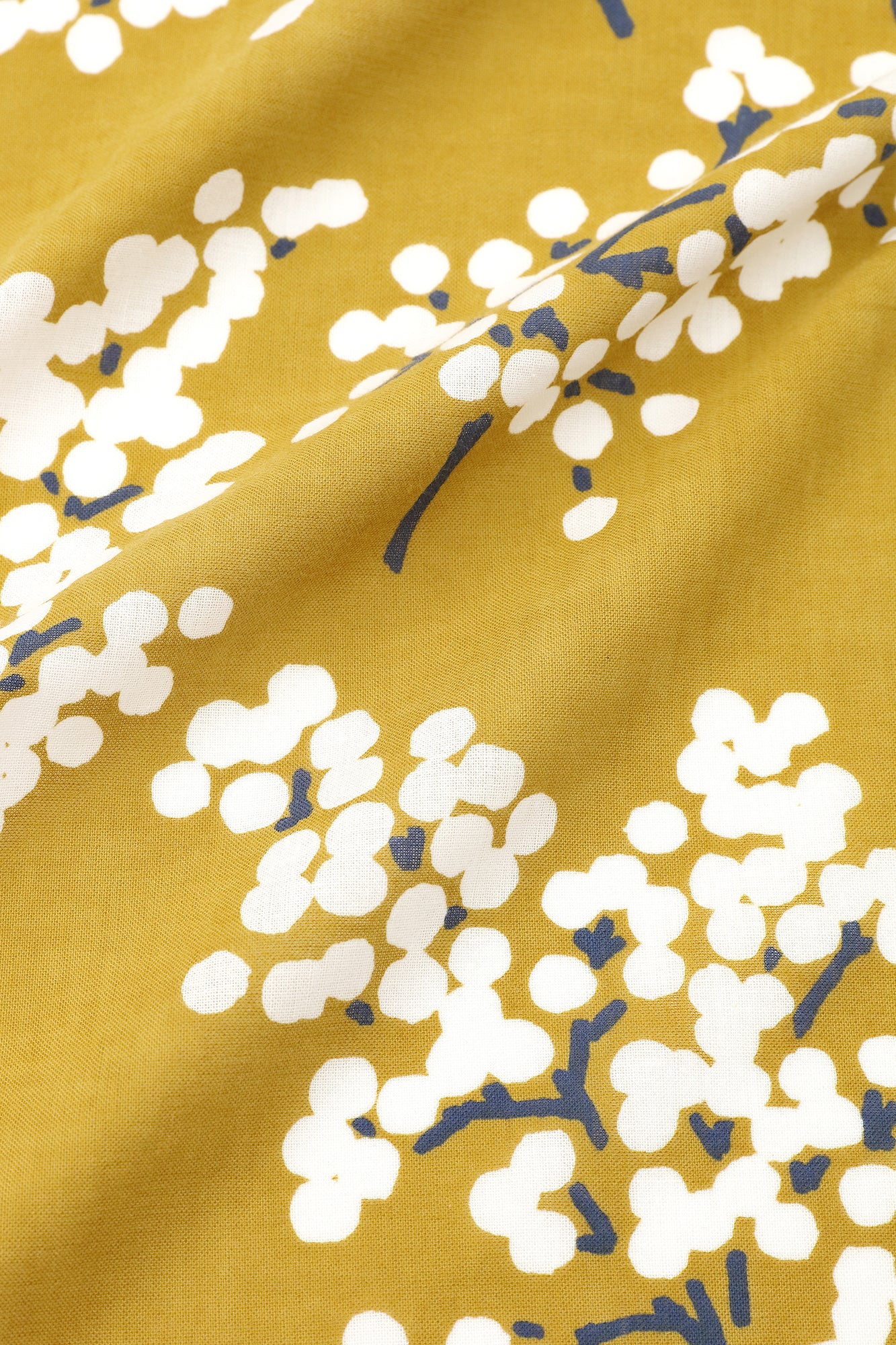 【40%OFF】B反生地セール＜伊勢木綿手ぬぐい＞／南天（なんてん） 鶸色（ひわいろ）