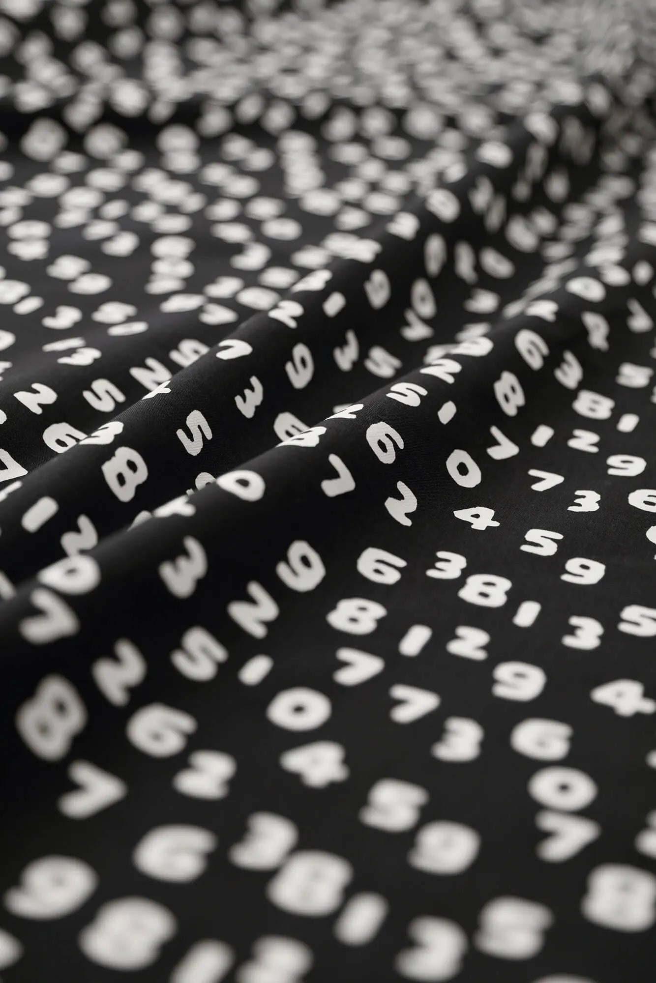 反生地40本ほど 40%OFF】B反生地セール＜12号帆布＞／SO-SU-U昆（こん） イ