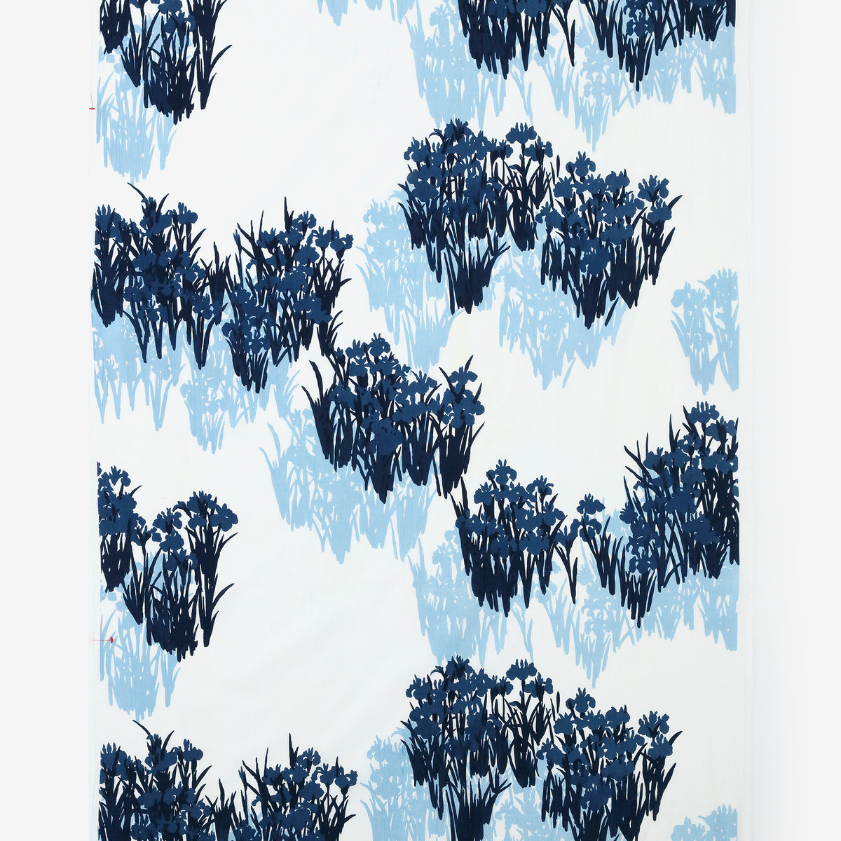 ★本藍染　正絹　深い藍が美しい型絵染め　最高級ちりめん25800円→　HT樣専用 40%OFF】B反生地セール＜高島縮 20/20 サーキュラー＞／藍捺染（あいな