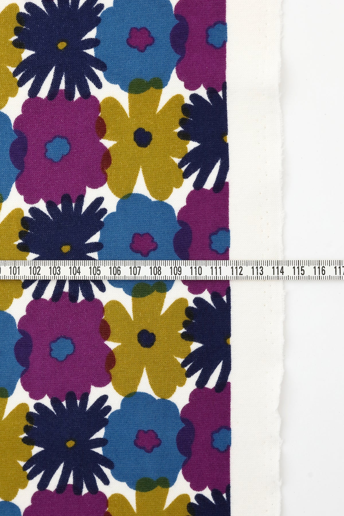 [40 % RABATT] B Antifa Fabric Sale <Spun Milling> / Lässiger, bunter, kleiner, weißer Südstaatenstil (Shirahae)