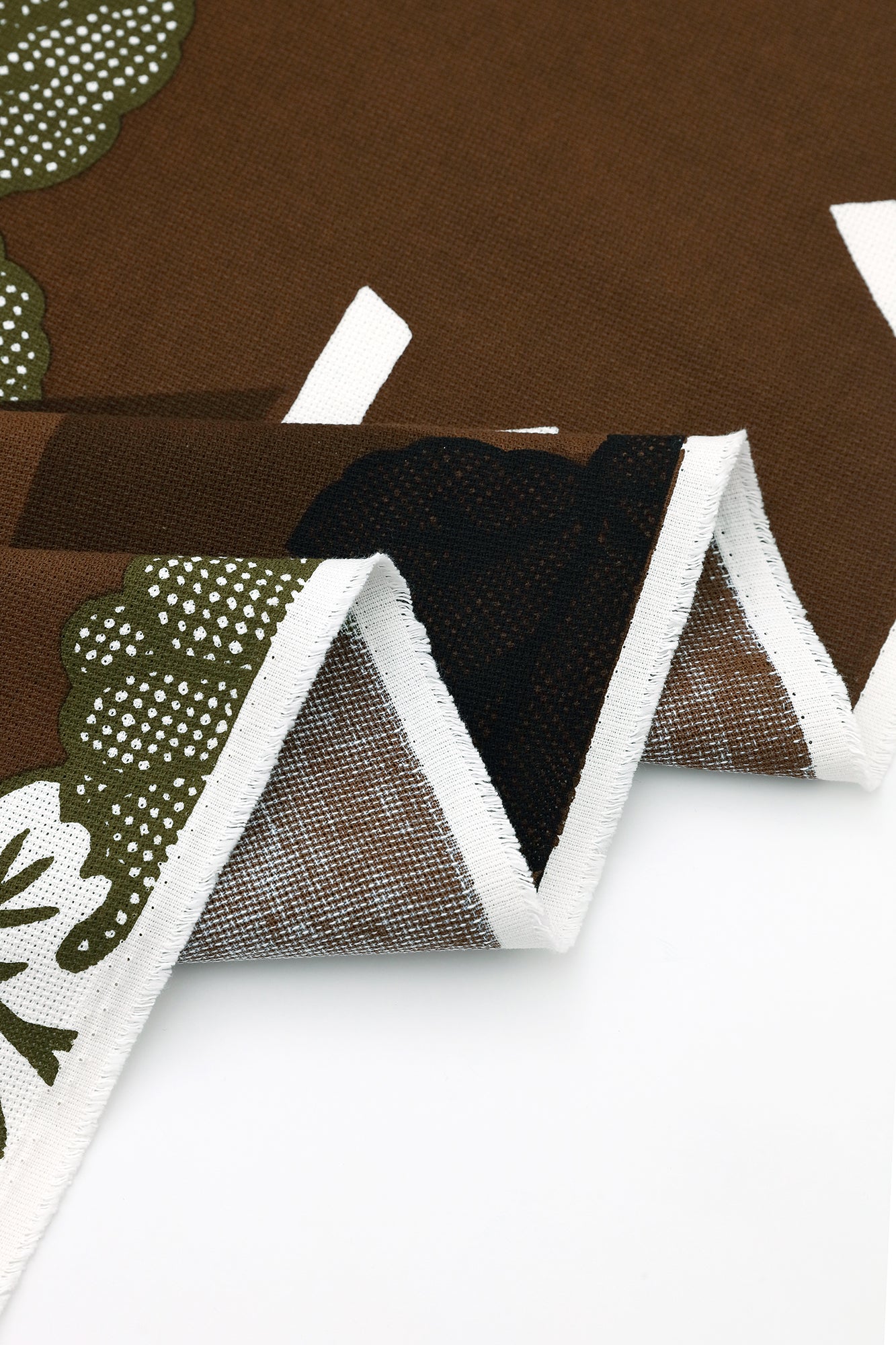 【40%OFF】Imperfect Fabric Sale  ＜Dobby Weave＞／Fenced Chrysanthemum-Recreation Brown