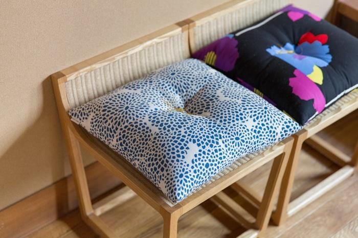 SOU・SOUKyoto Cushion（21 Count Plain Weave）／Chrysanthemum Beige【※Delivery in 3 weeks】