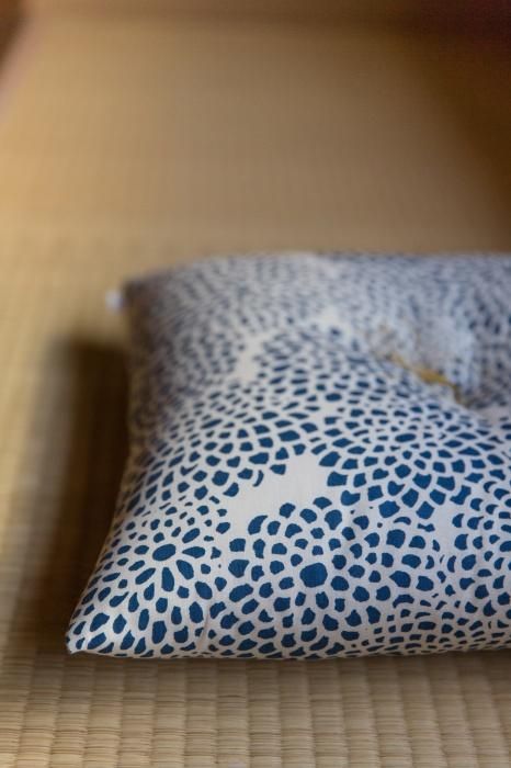 SOU・SOUKyoto Cushion（21 Count Plain Weave）／Chrysanthemum Beige【※Delivery in 3 weeks】