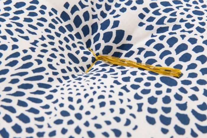 SOU・SOUKyoto Cushion（21 Count Plain Weave）／Chrysanthemum Beige【※Delivery in 3 weeks】