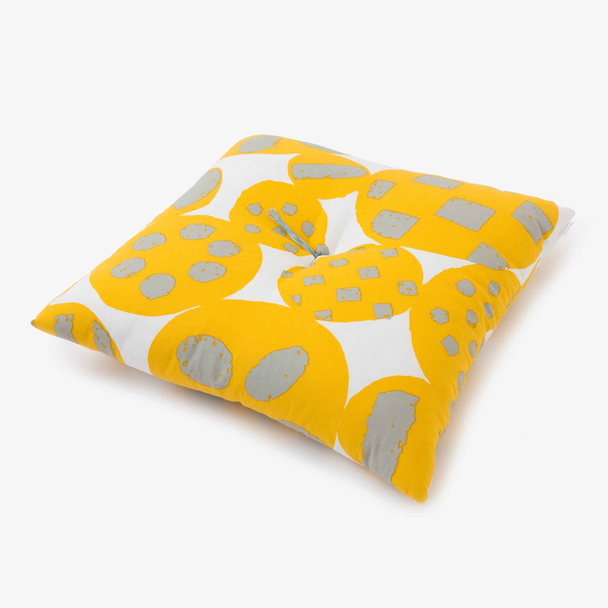 【Ships in 6 Weeks】SOU・SOU Kyoto Cushion (21 Count Plain Weave) ／Spring Buds Kiki