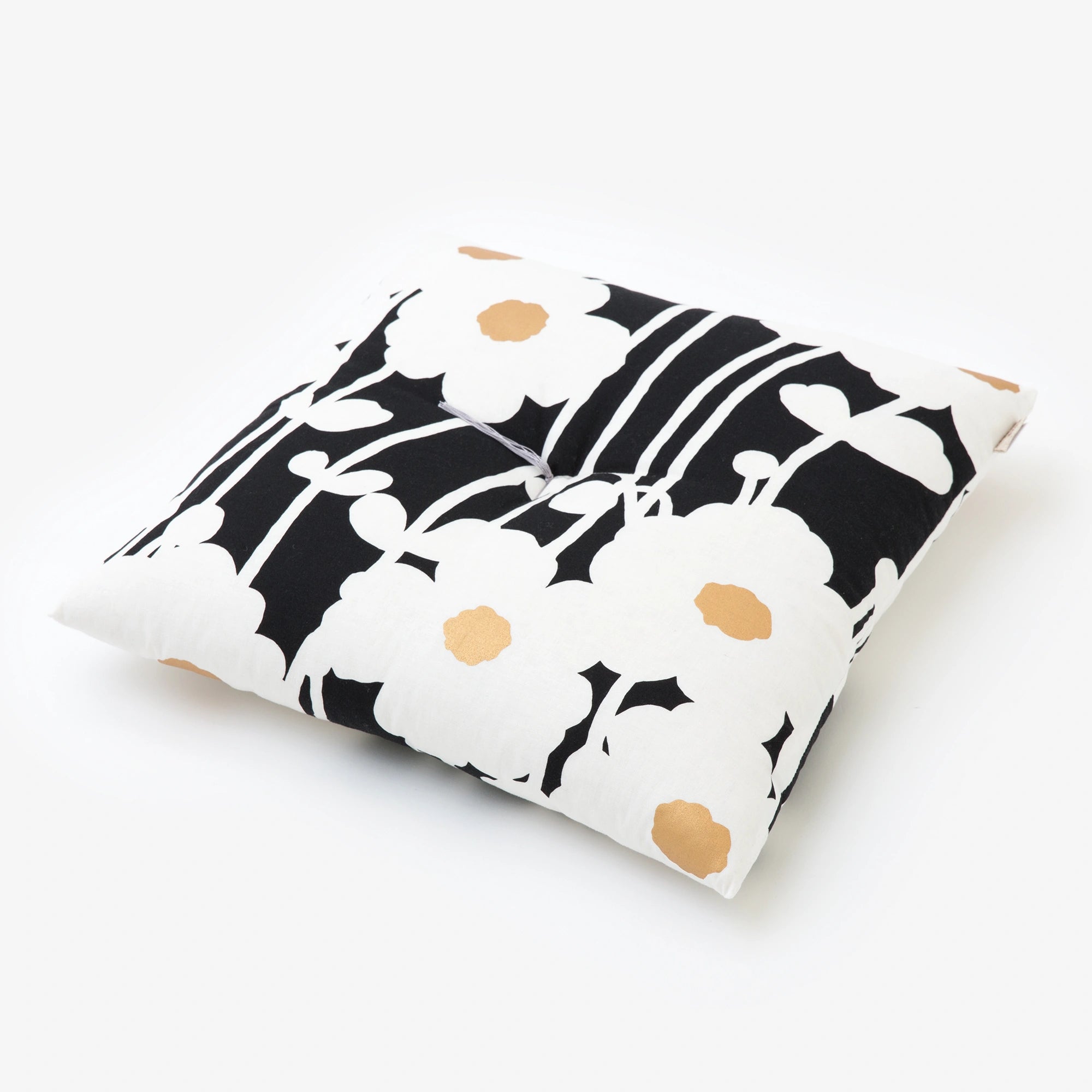 【Ships in 6 Weeks】SOU・SOU Kyoto Cushion (21 Count Plain Weave) ／Basking in the Sun