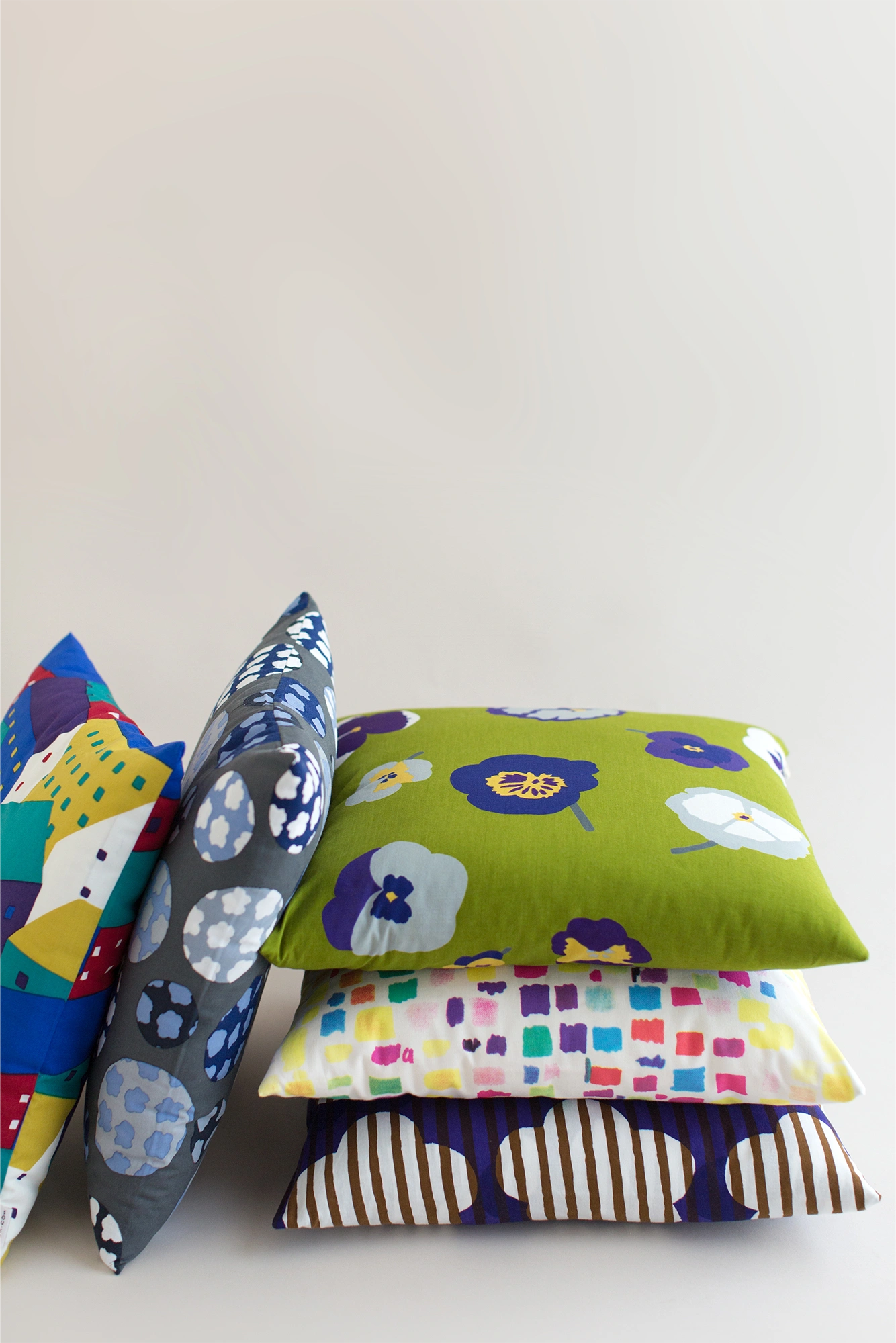 [Expédié sous 6 semaines] 21ème housse de coussin tissé uni/Violet tricolore
