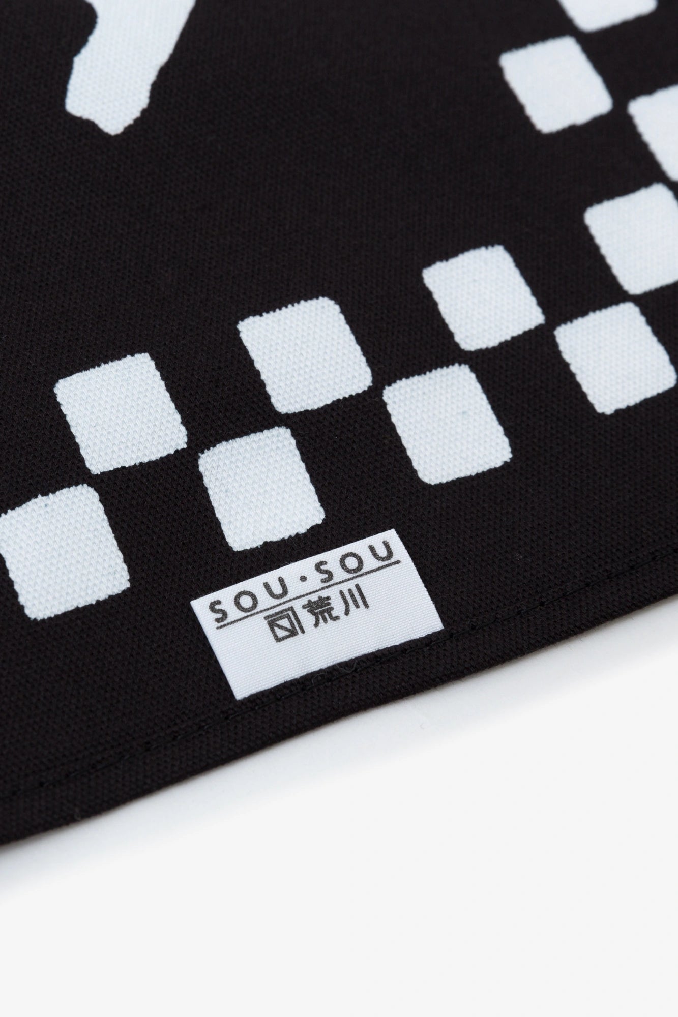 SOU・SOU ×Arakawa Masujiro Furoshiki (Medium) / SO-SU-U Black