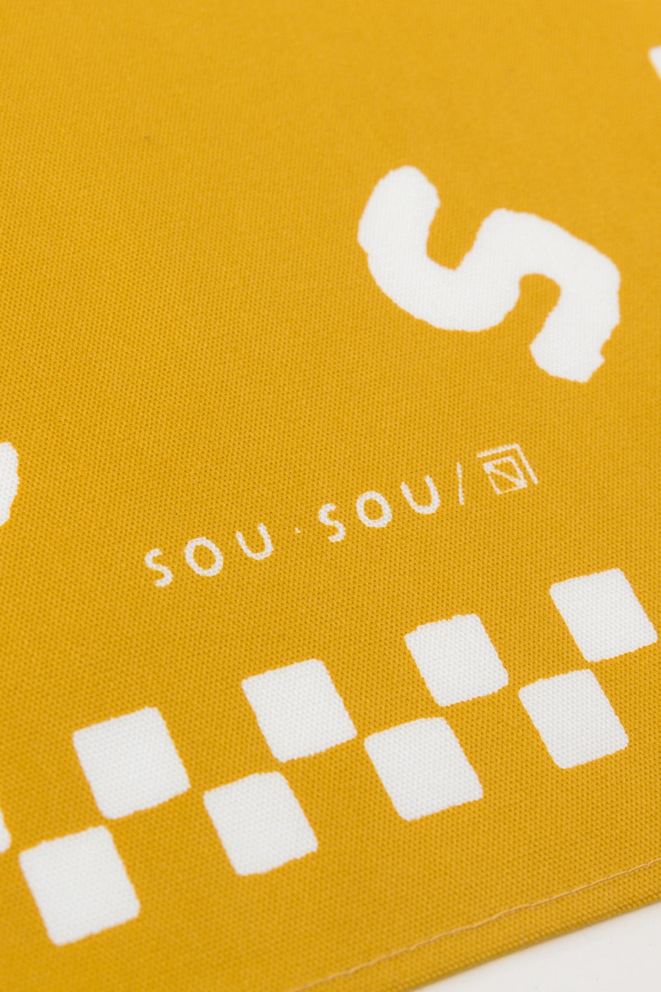 SOU・SOU× Arakawa Masujiro Shoten Furoshiki (센터)/SO-SU-U 노란색