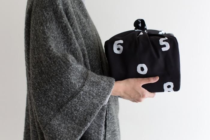 SOU・SOU ×Arakawa Masujiro Furoshiki (Medium) / SO-SU-U Black