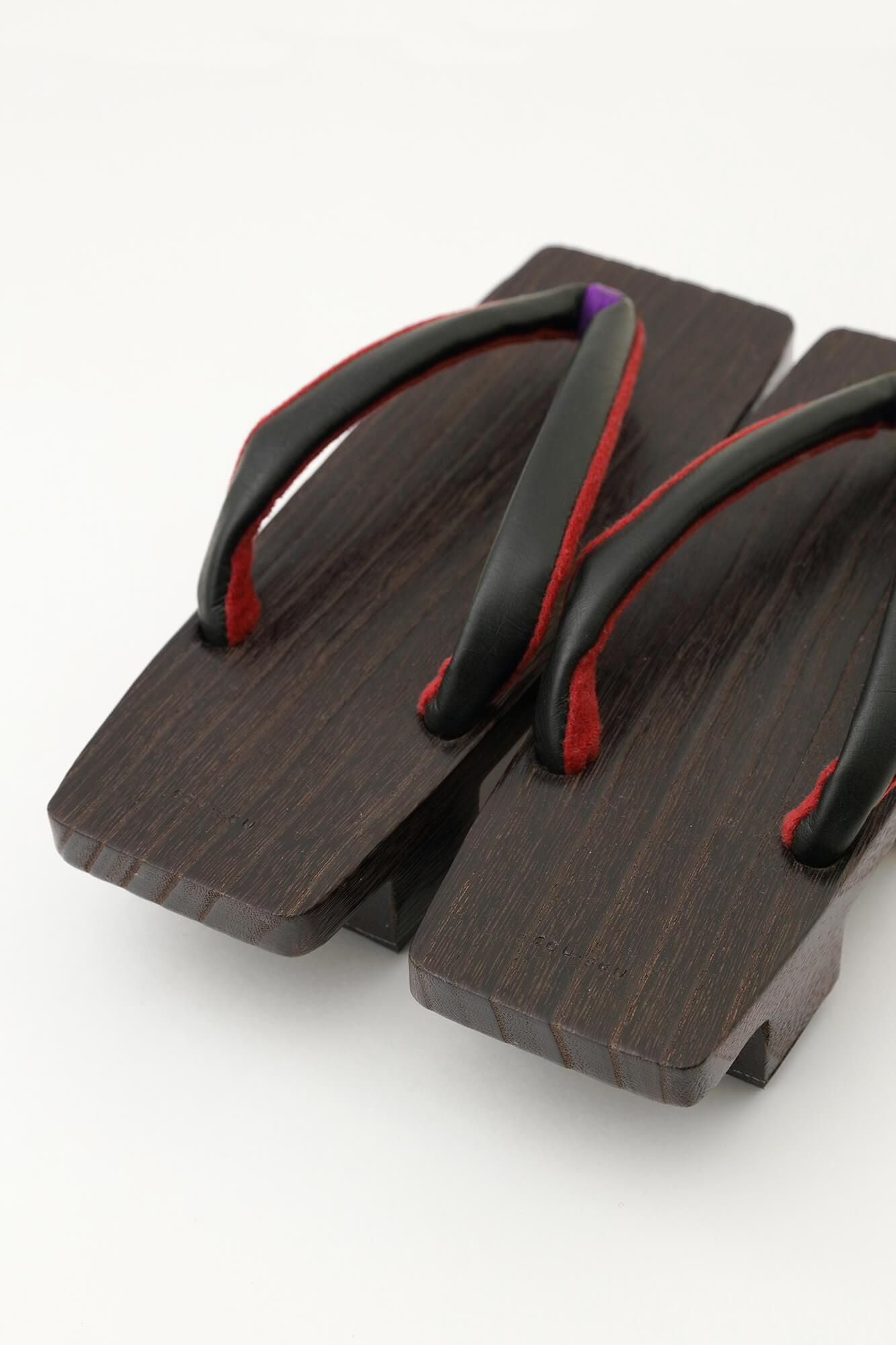 Mikamoyaki Geta皮革/角（孔）湿羽毛（染色）