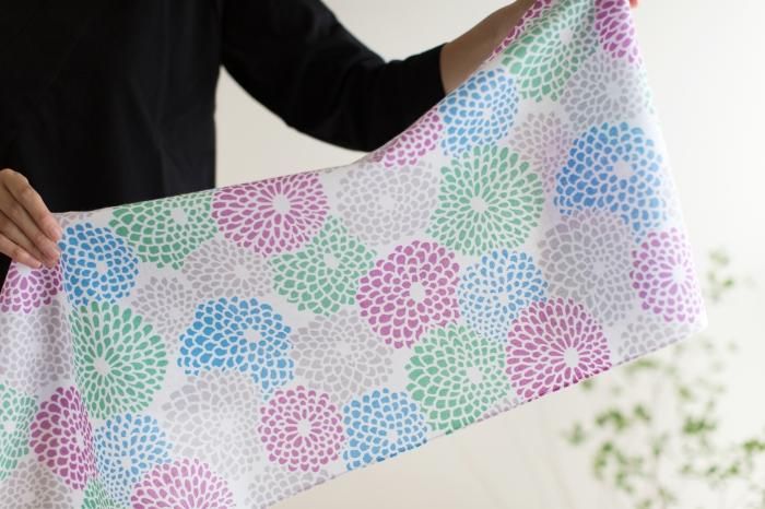 Isemomen Cotton Textile Handkerchief / Chrysanthemum Ryofu