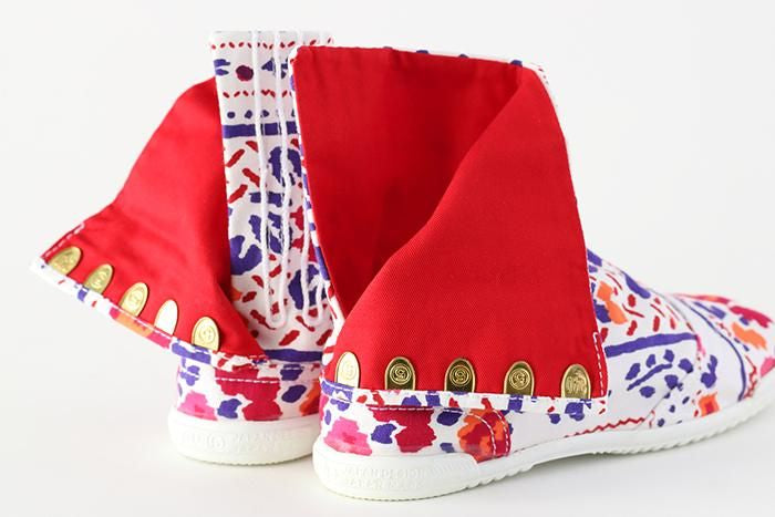 【Online】Marugo Round Toe Tabi Shoes / Eastern Europe